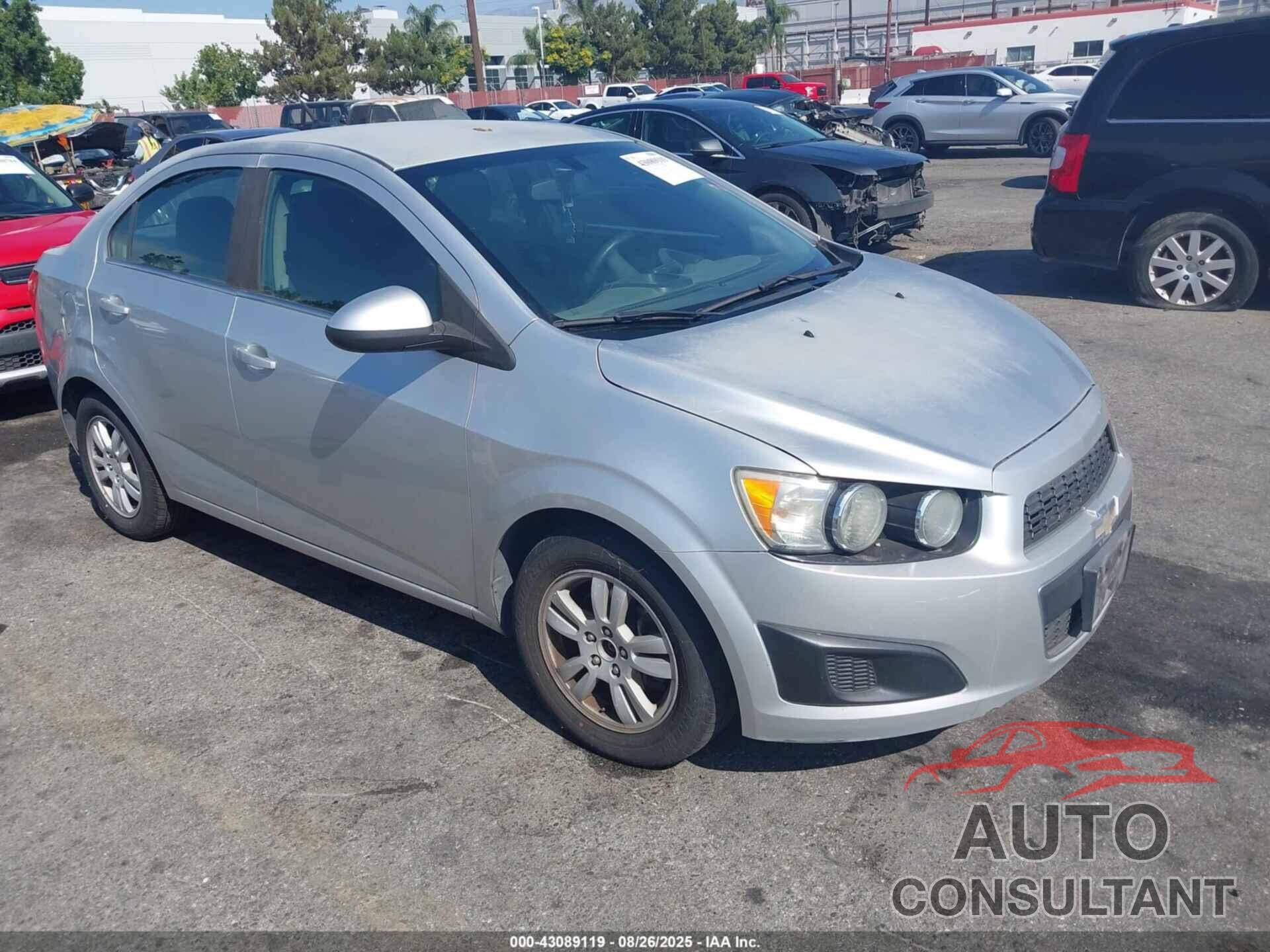 CHEVROLET SONIC 2014 - 1G1JC5SGXE4109416