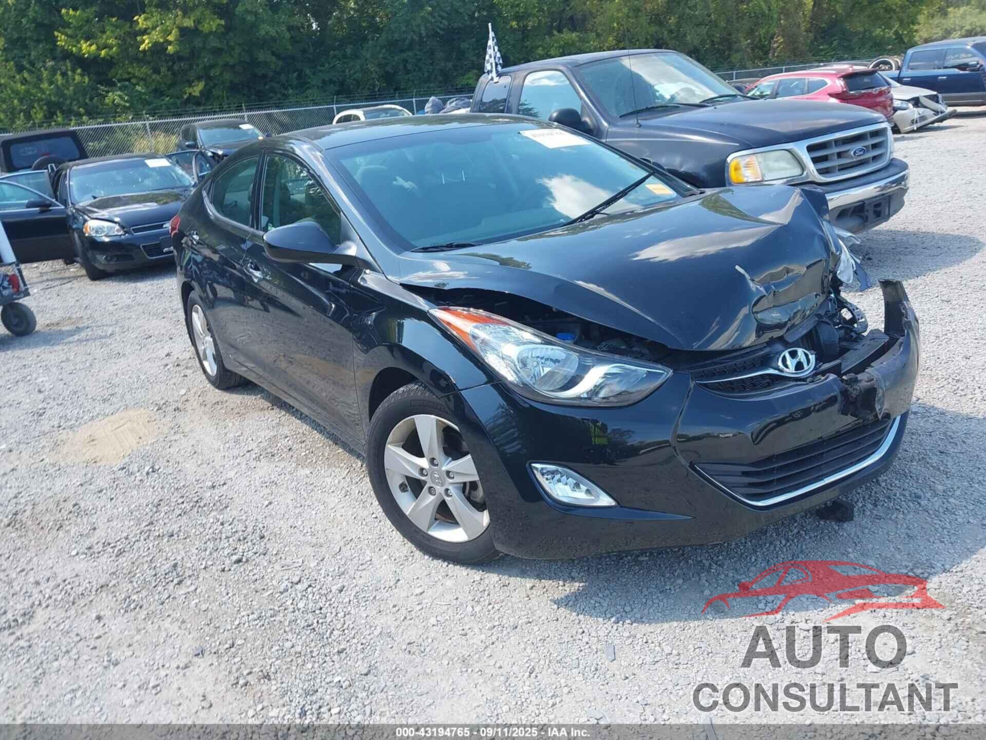 HYUNDAI ELANTRA 2013 - 5NPDH4AE1DH400928