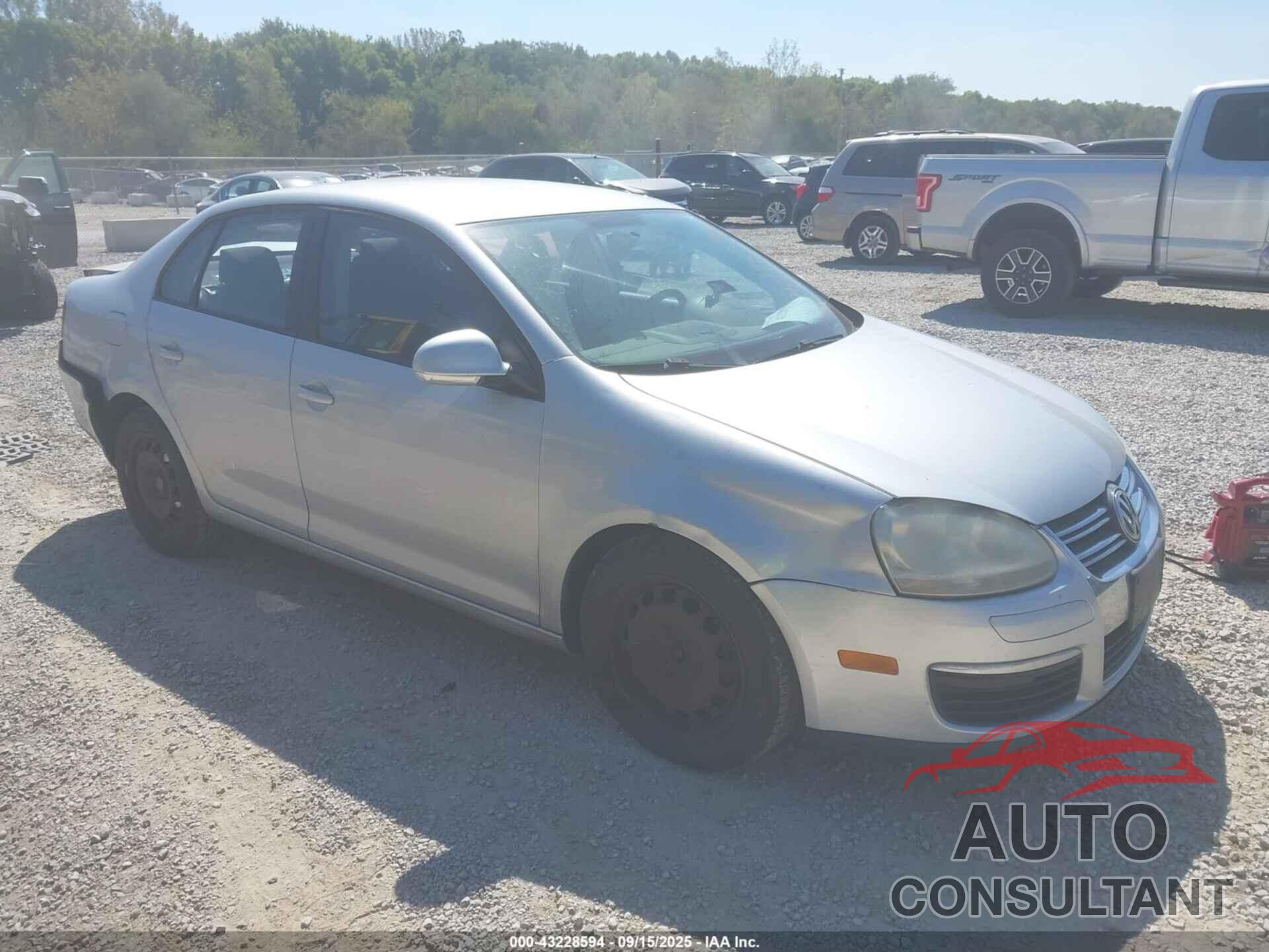 VOLKSWAGEN JETTA 2010 - 3VWJX7AJ2AM003462