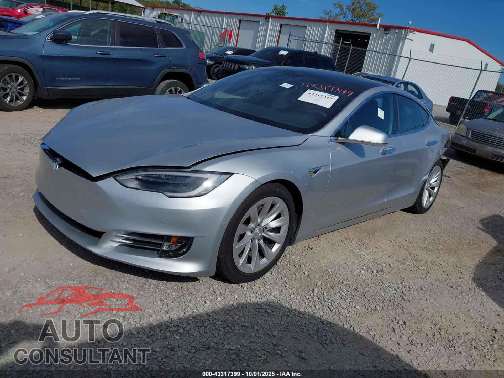 TESLA MODEL S 2017 - 5YJSA1E2XHF232236