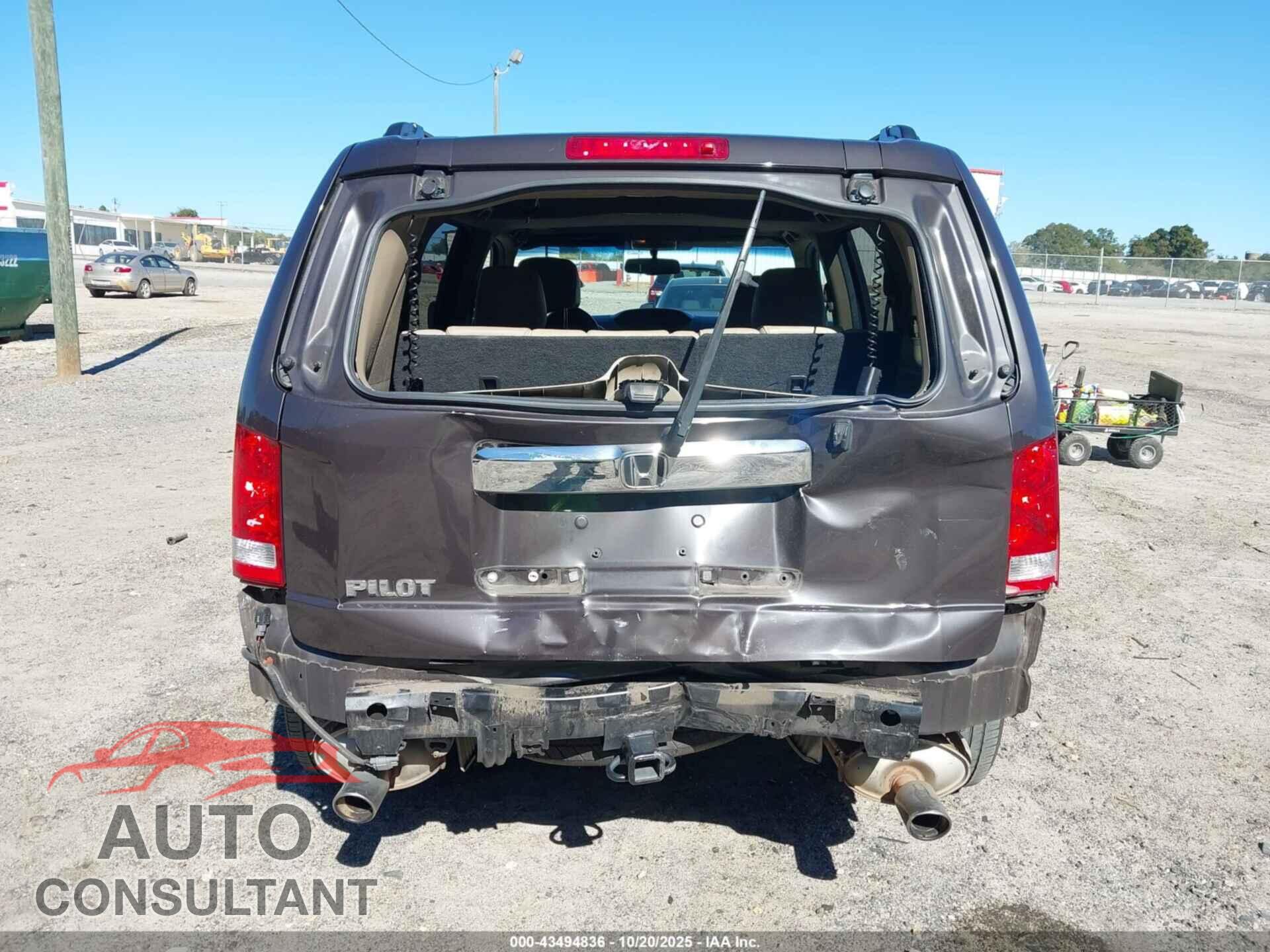 HONDA PILOT 2012 - 5FNYF3H5XCB013895
