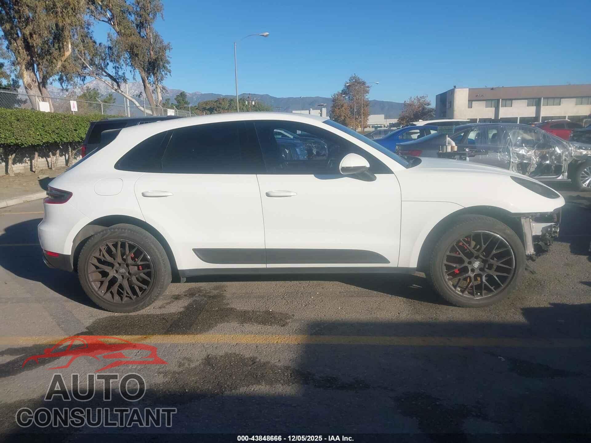 PORSCHE MACAN 2018 - WP1AB2A51JLB34440