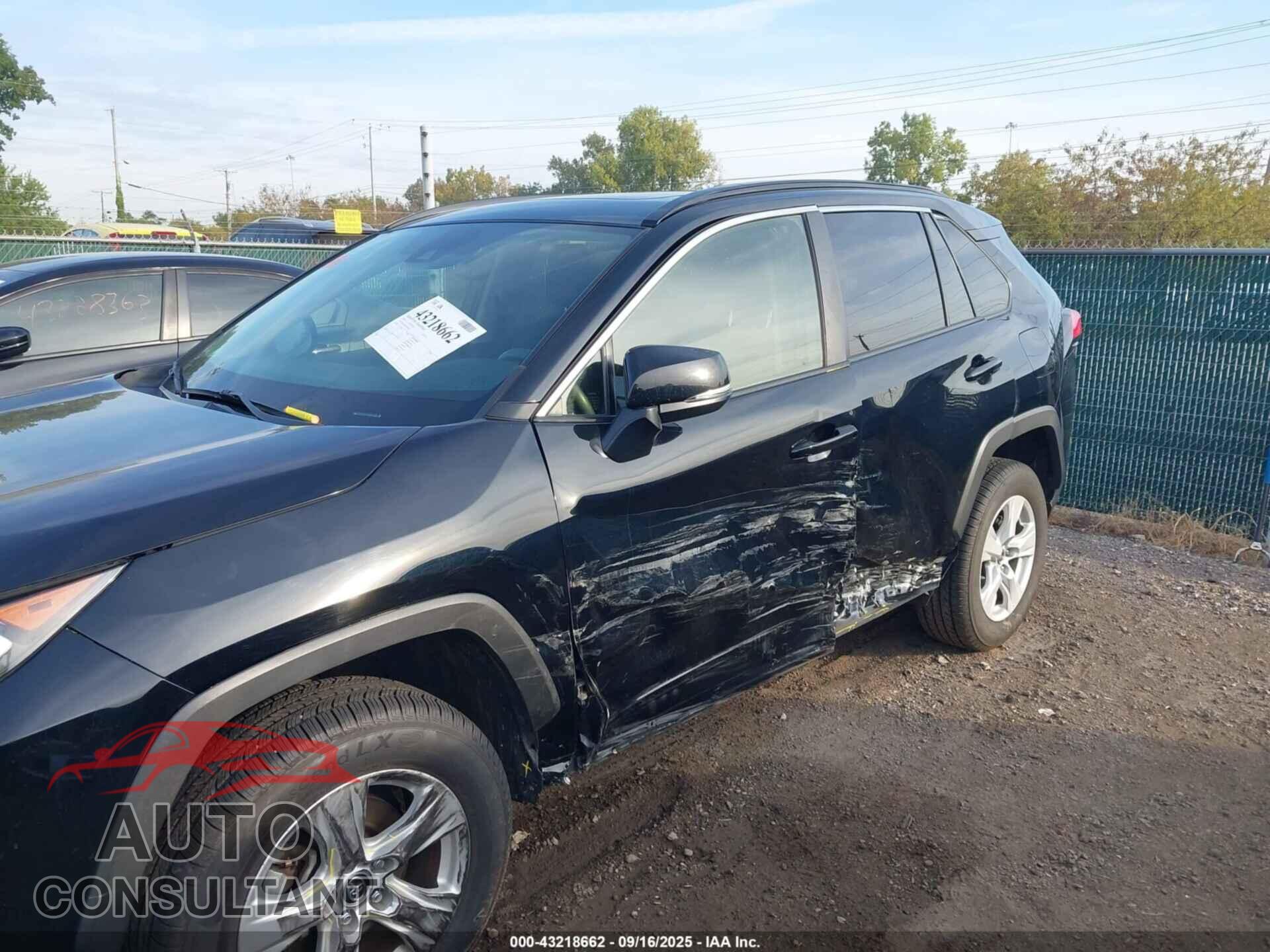 TOYOTA RAV4 2019 - JTMP1RFV1KD024256