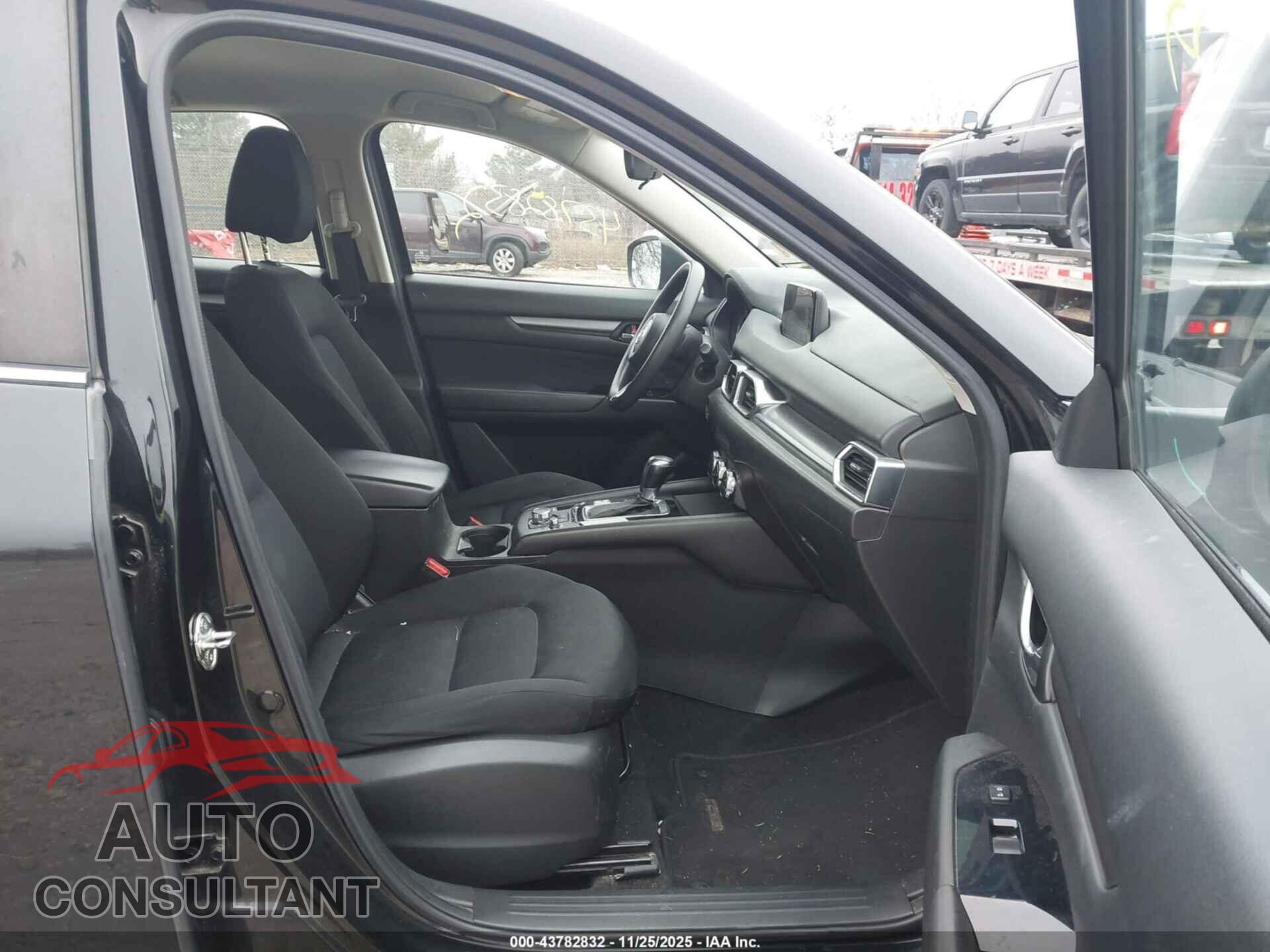 MAZDA CX-5 2017 - JM3KFBBL8H0145204
