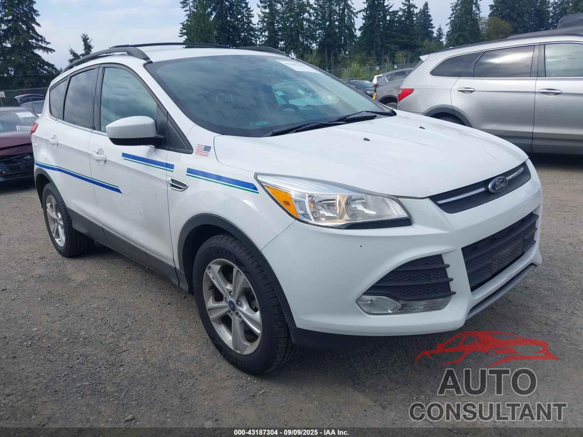 FORD ESCAPE 2015 - 1FMCU9GX7FUA93878