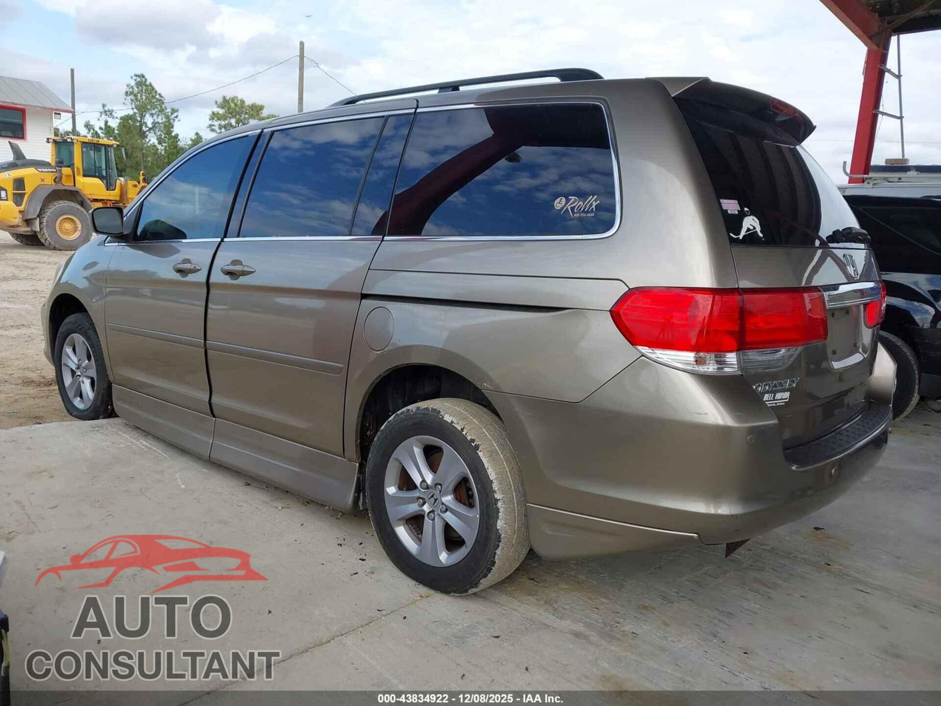 HONDA ODYSSEY 2010 - 5FNRL3H96AB094763
