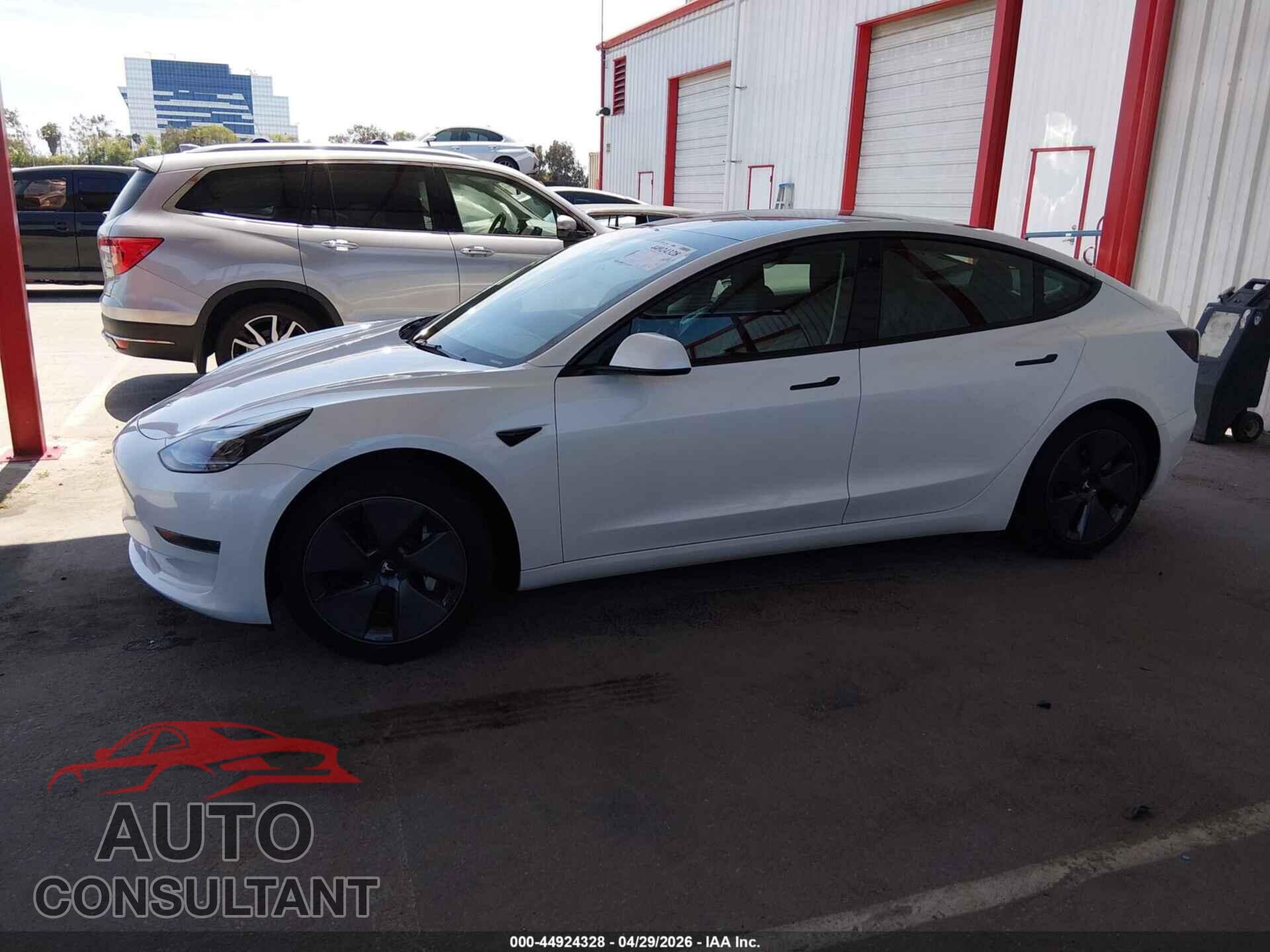 TESLA MODEL 3 2023 - 5YJ3E1EA8PF574654
