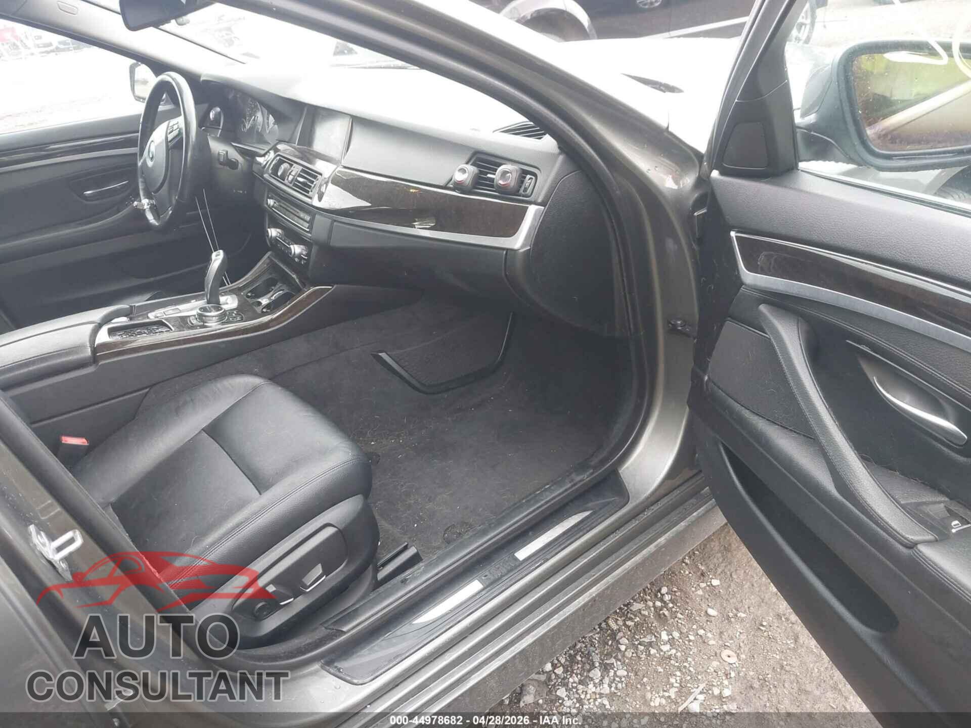 BMW 528I 2014 - WBA5A7C54ED612007