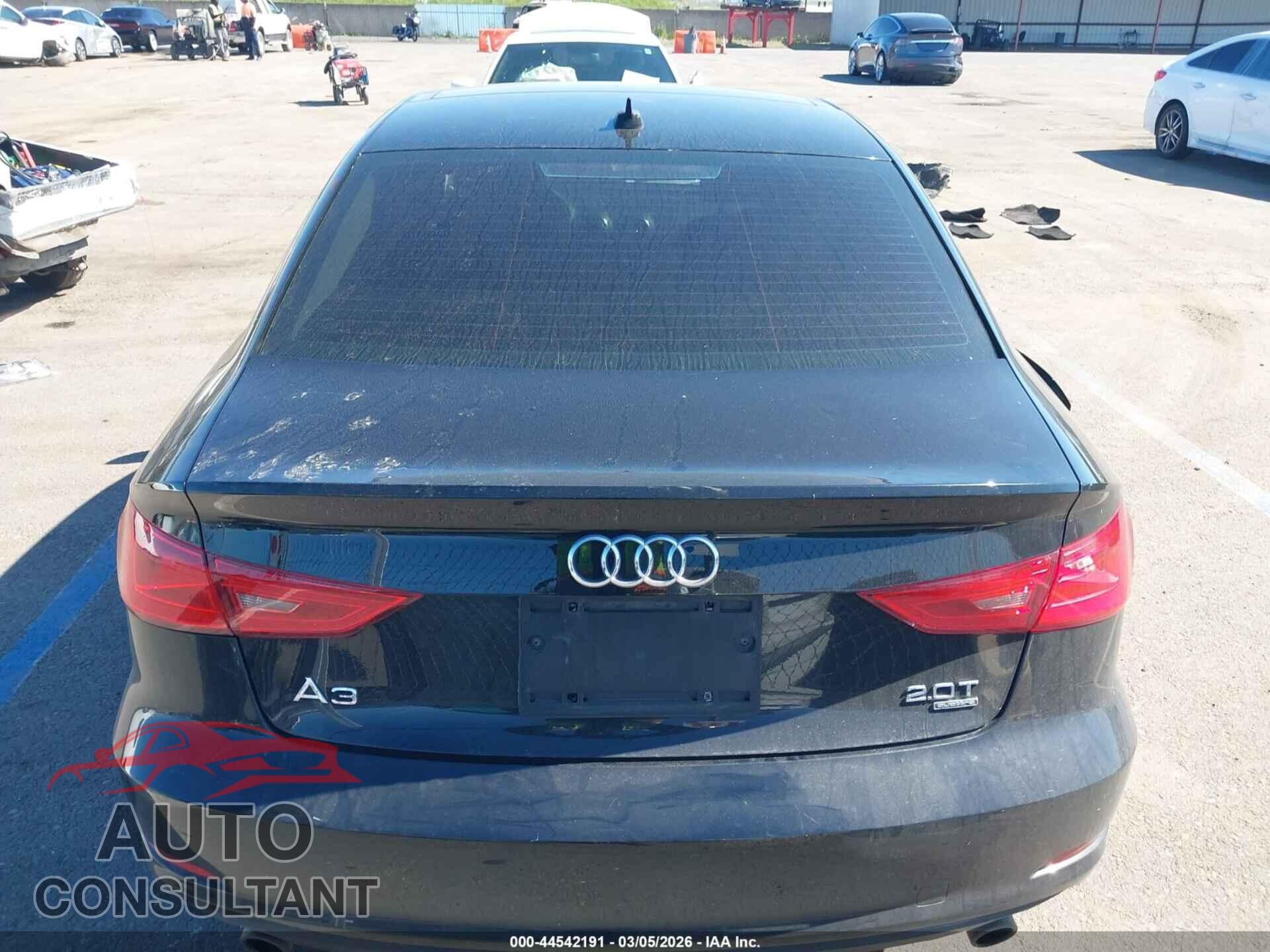 AUDI A3 2015 - WAUBFGFF4F1009358