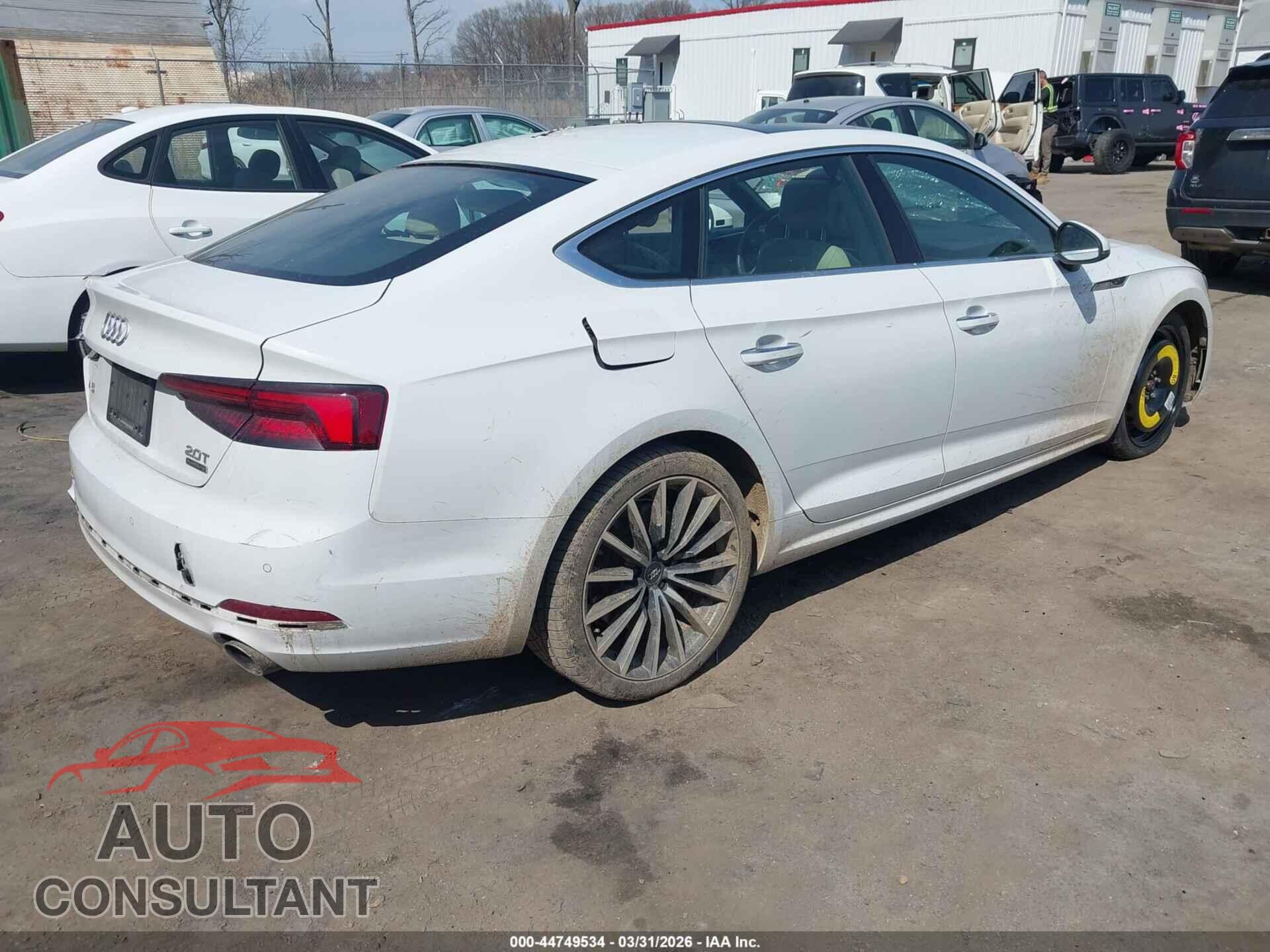 AUDI A5 2018 - WAUBNCF58JA133063