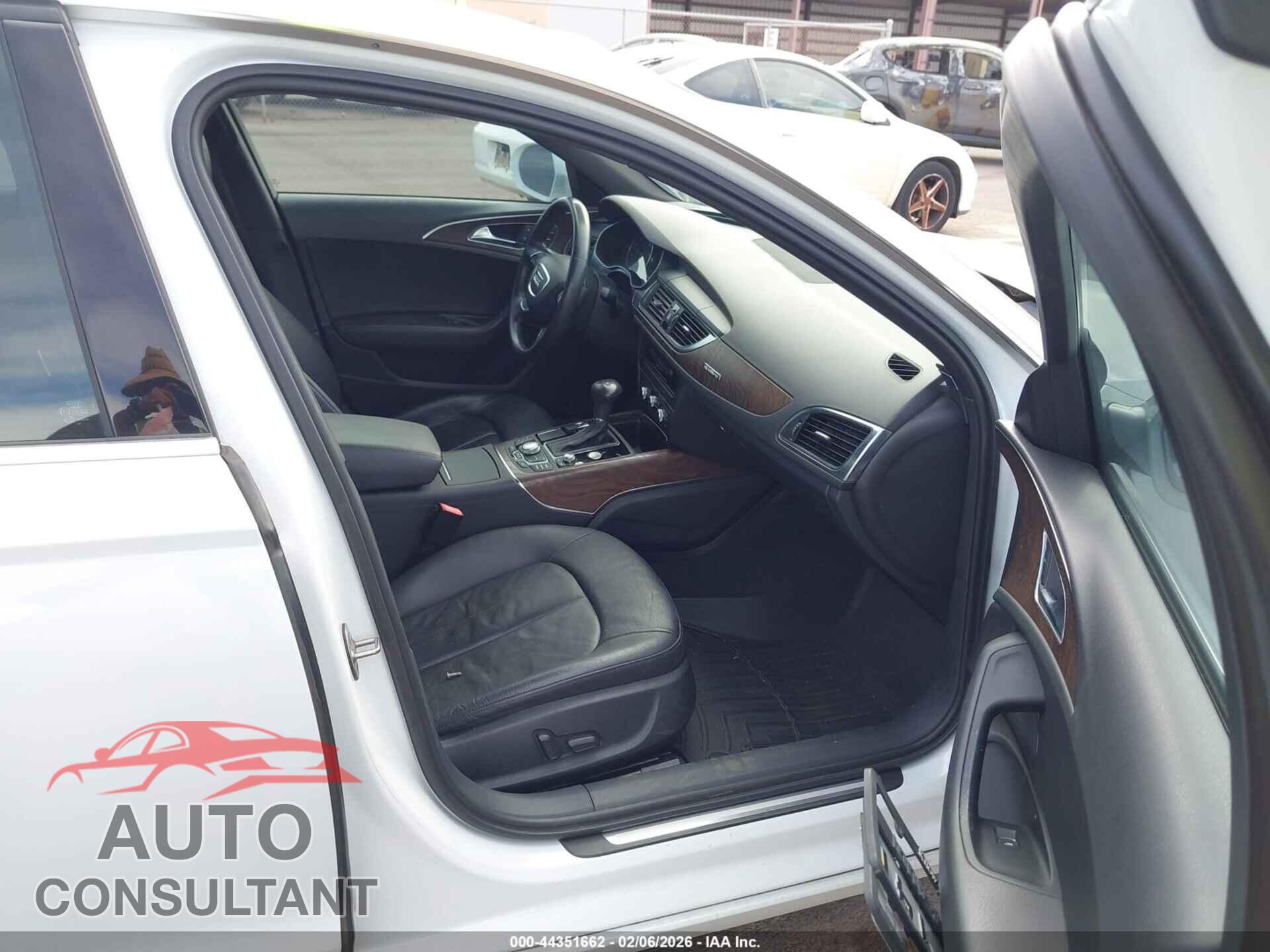 AUDI A6 2013 - WAUGFAFC6DN022367