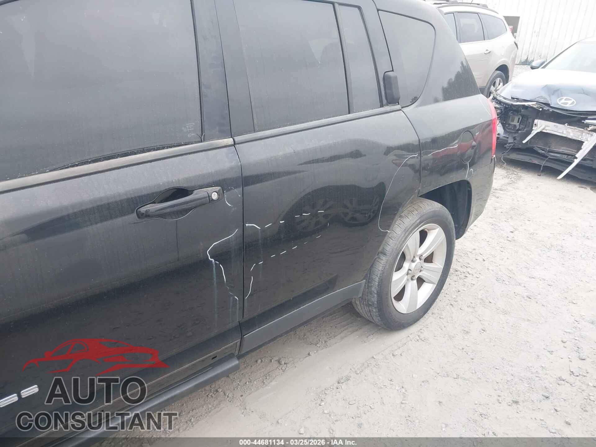 JEEP COMPASS 2012 - 1C4NJCBA6CD601534
