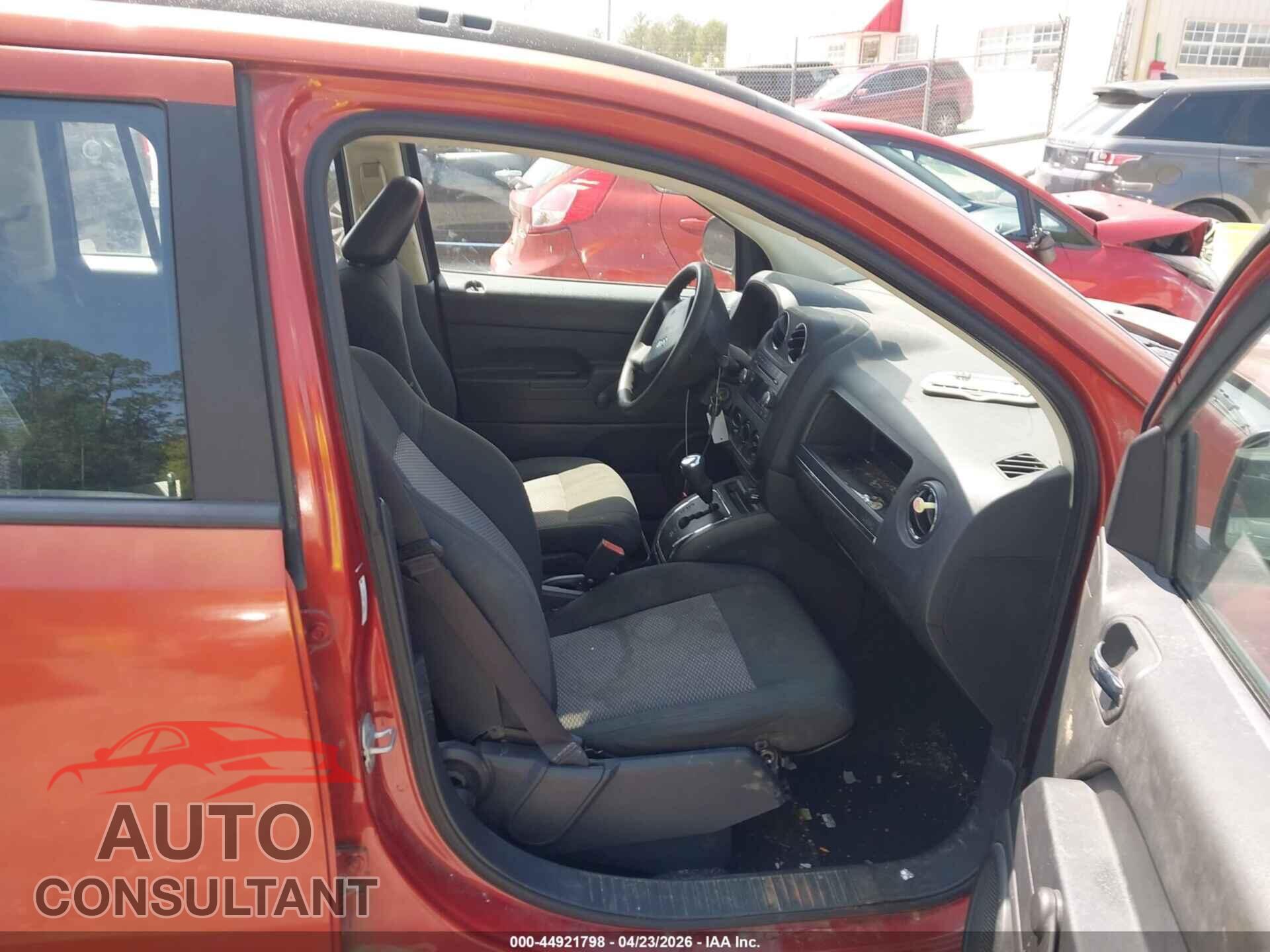 JEEP COMPASS 2009 - 1J4FT47B69D134074