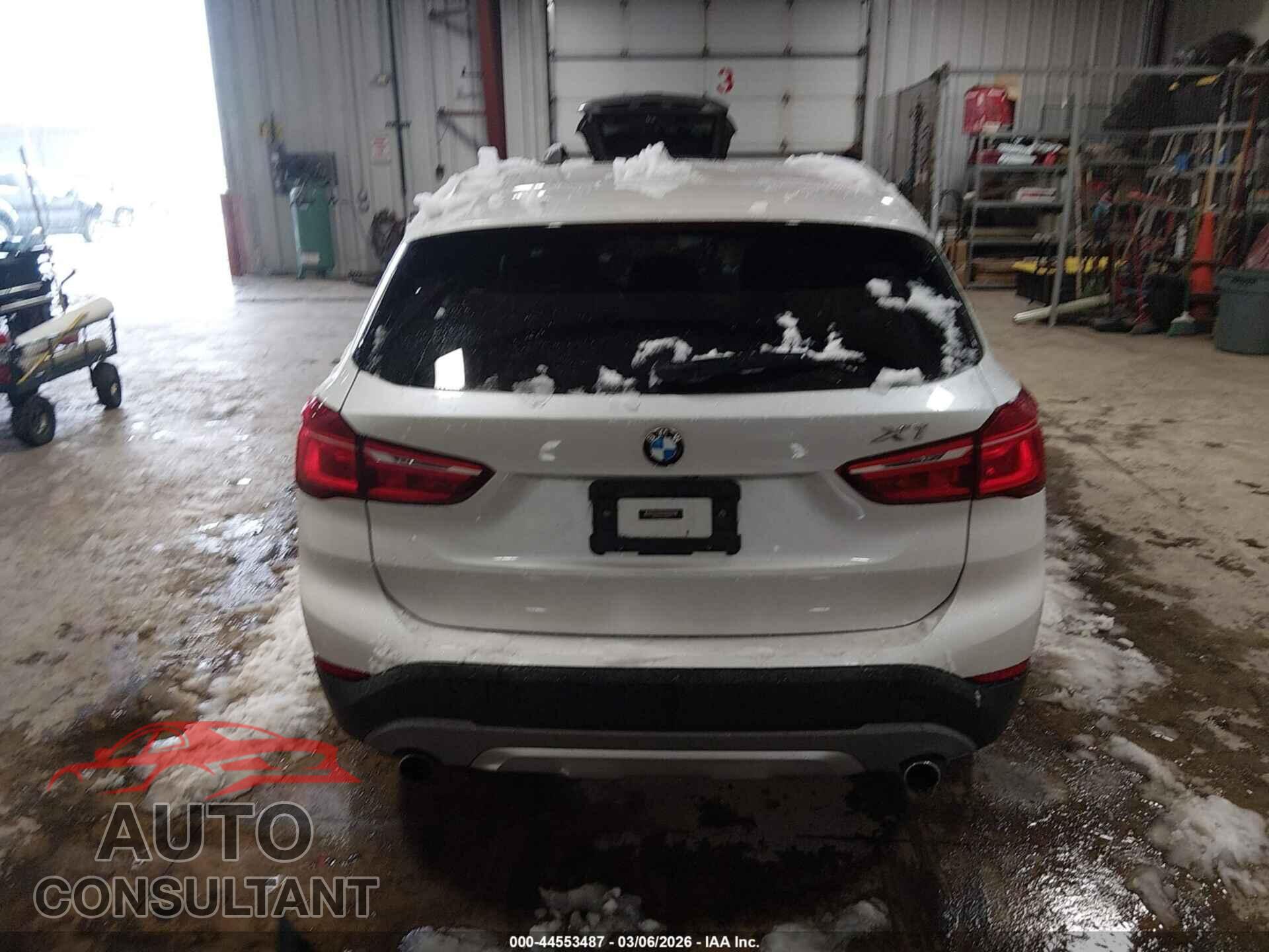 BMW X1 2016 - WBXHT3C39GP888074