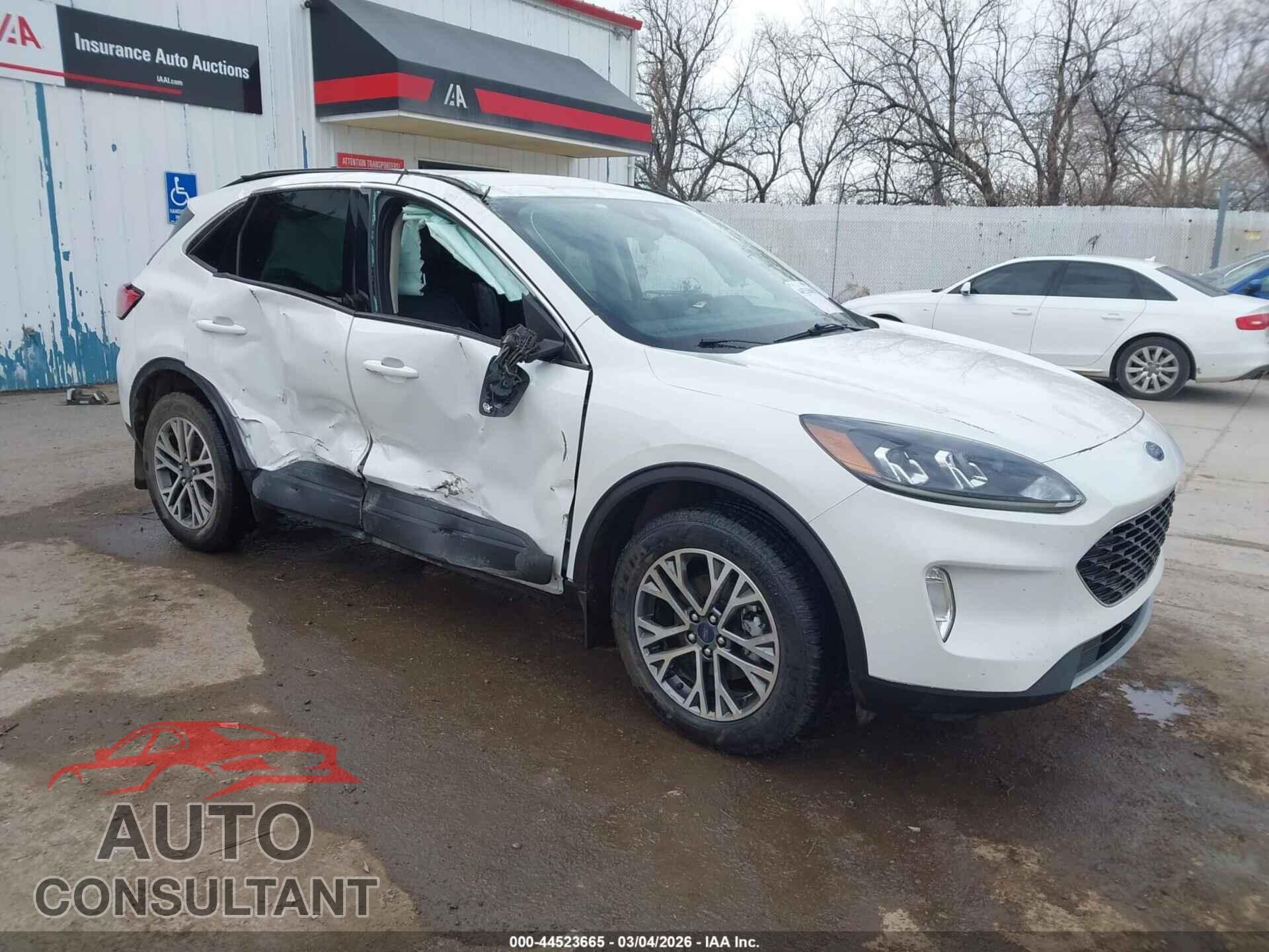 FORD ESCAPE 2020 - 1FMCU9H60LUA02595