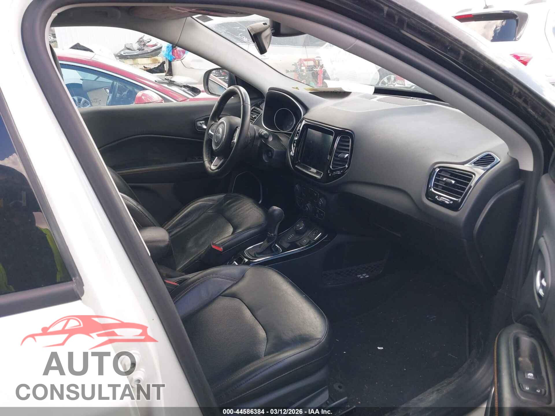 JEEP COMPASS 2018 - 3C4NJDCB8JT355106