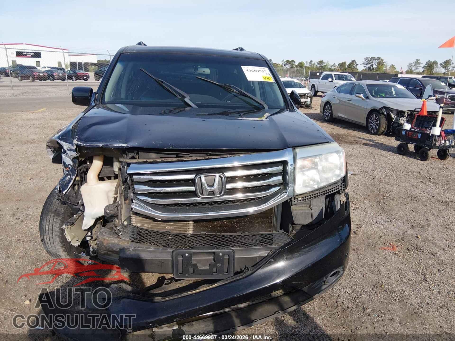 HONDA PILOT 2012 - 5FNYF4H96CB030962