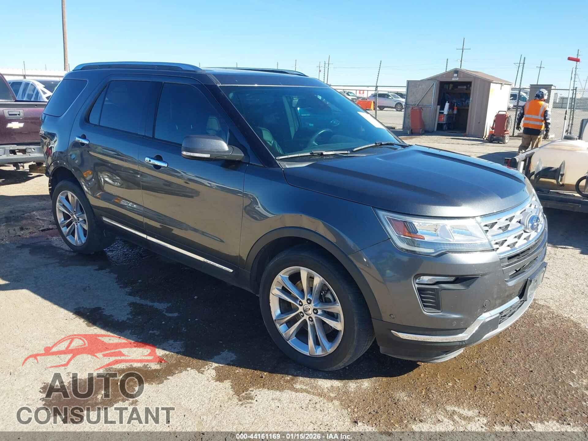 FORD EXPLORER 2018 - 1FM5K8F8XJGB30058