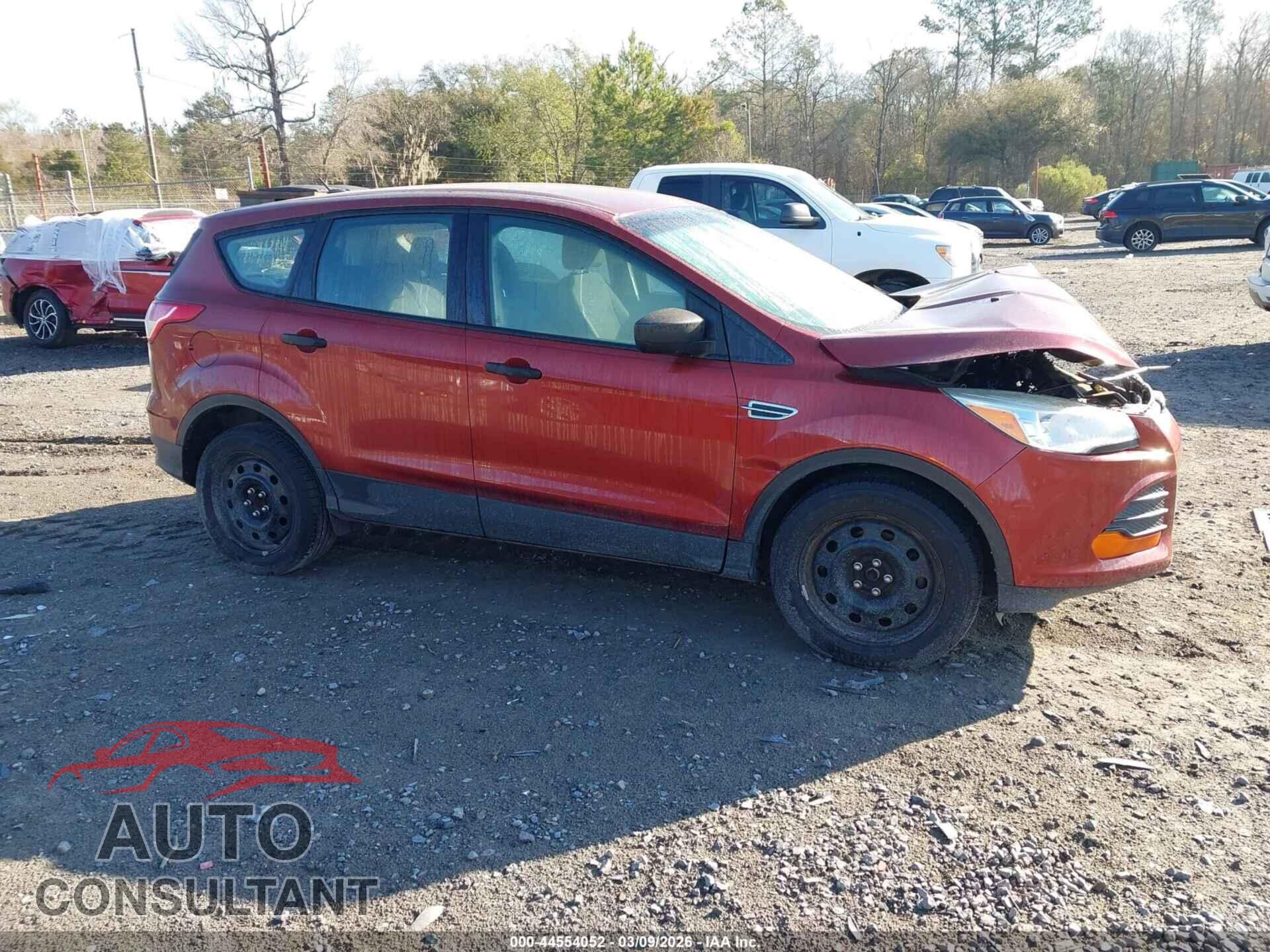 FORD ESCAPE 2016 - 1FMCU0F79GUA72626