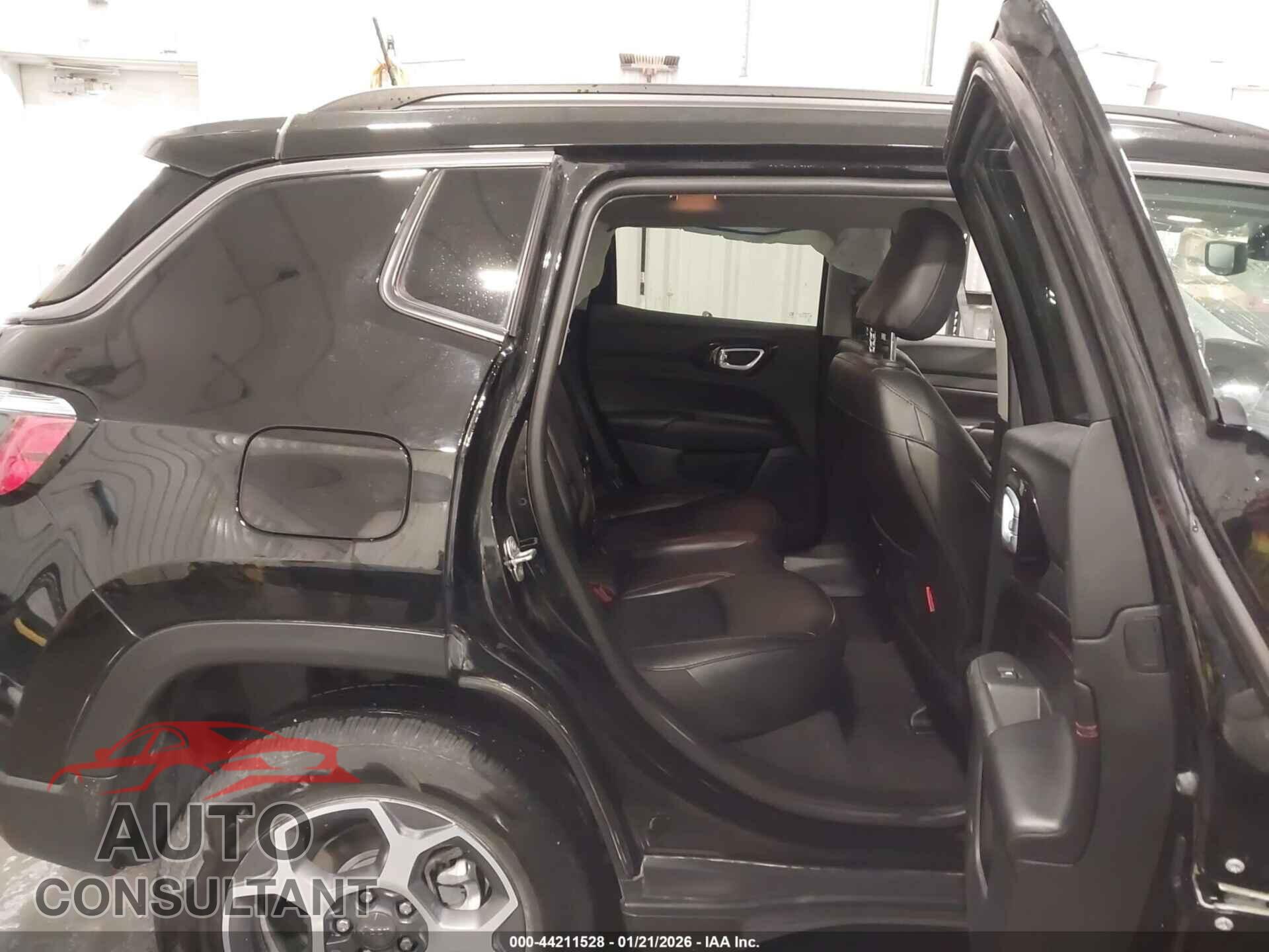 JEEP COMPASS 2022 - 3C4NJDDB9NT154206