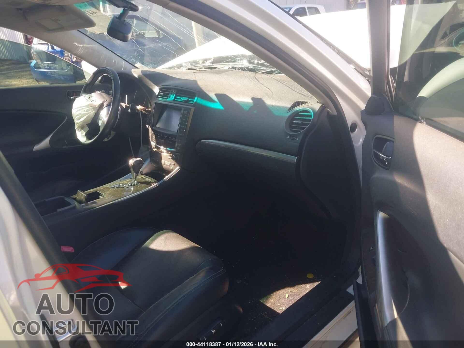 LEXUS IS 250 2011 - JTHBF5C2XB2101151