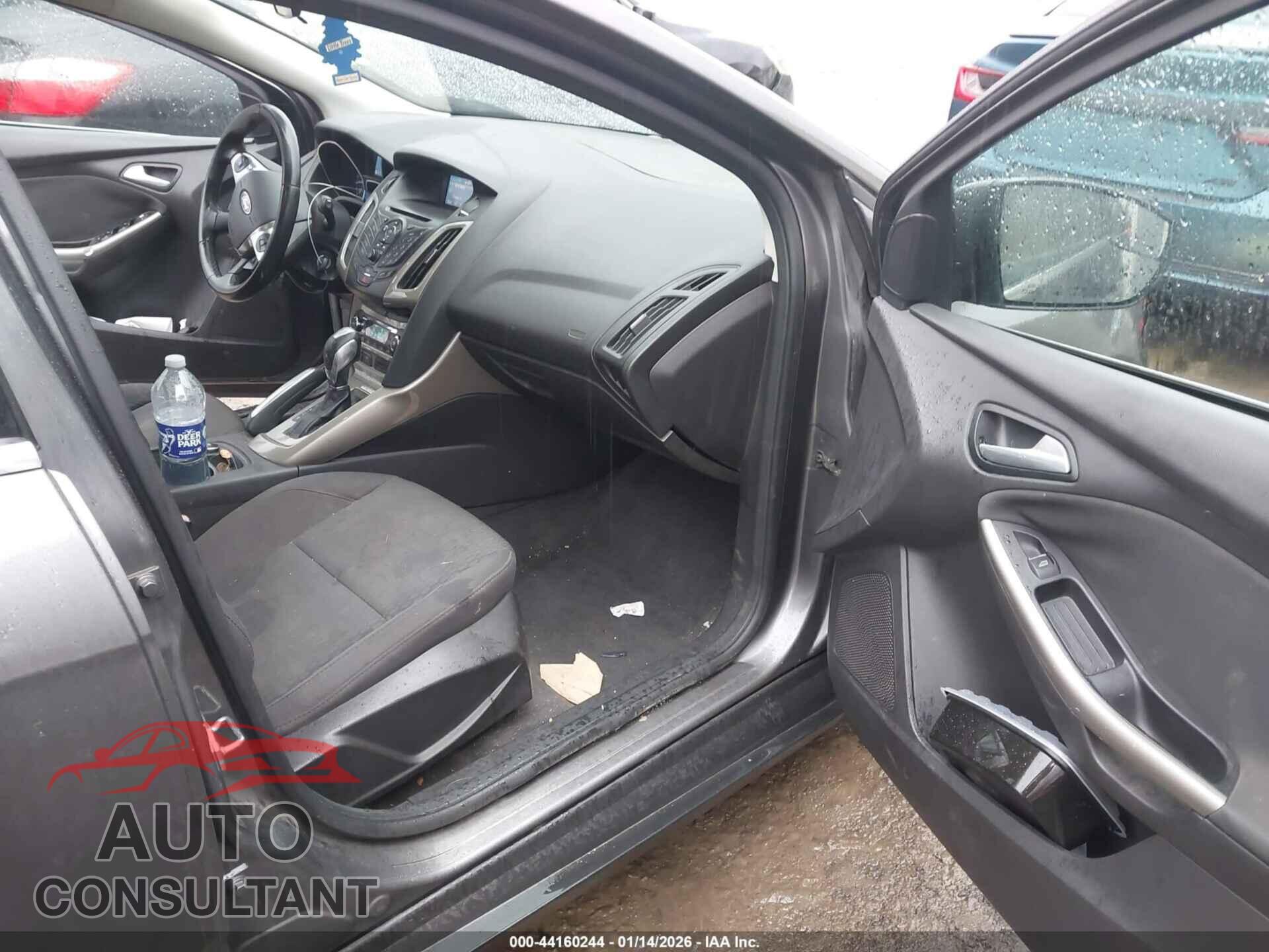 FORD FOCUS 2012 - 1FAHP3M23CL344409