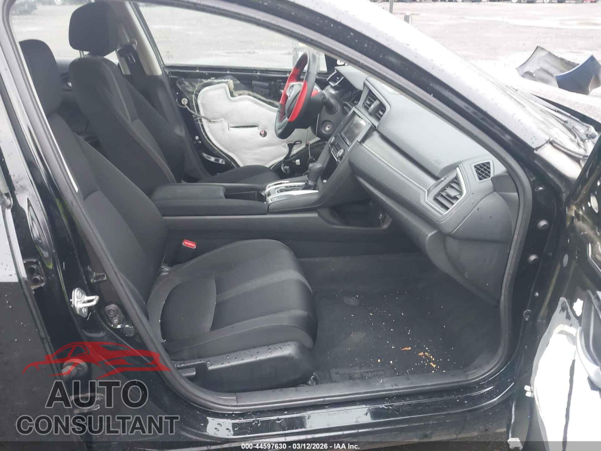 HONDA CIVIC 2018 - 2HGFC2F53JH574624