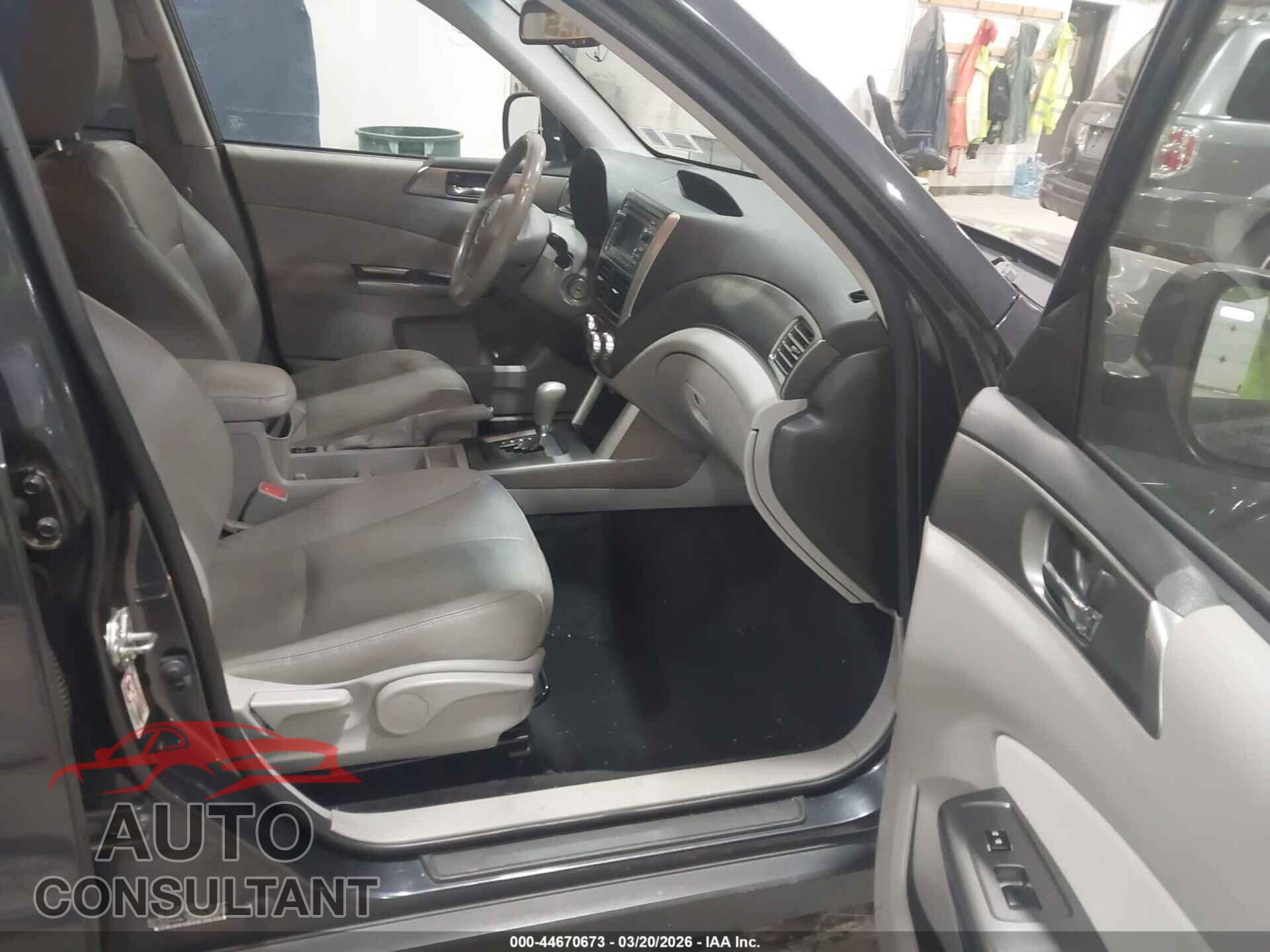 SUBARU FORESTER 2013 - JF2SHAEC9DH436459