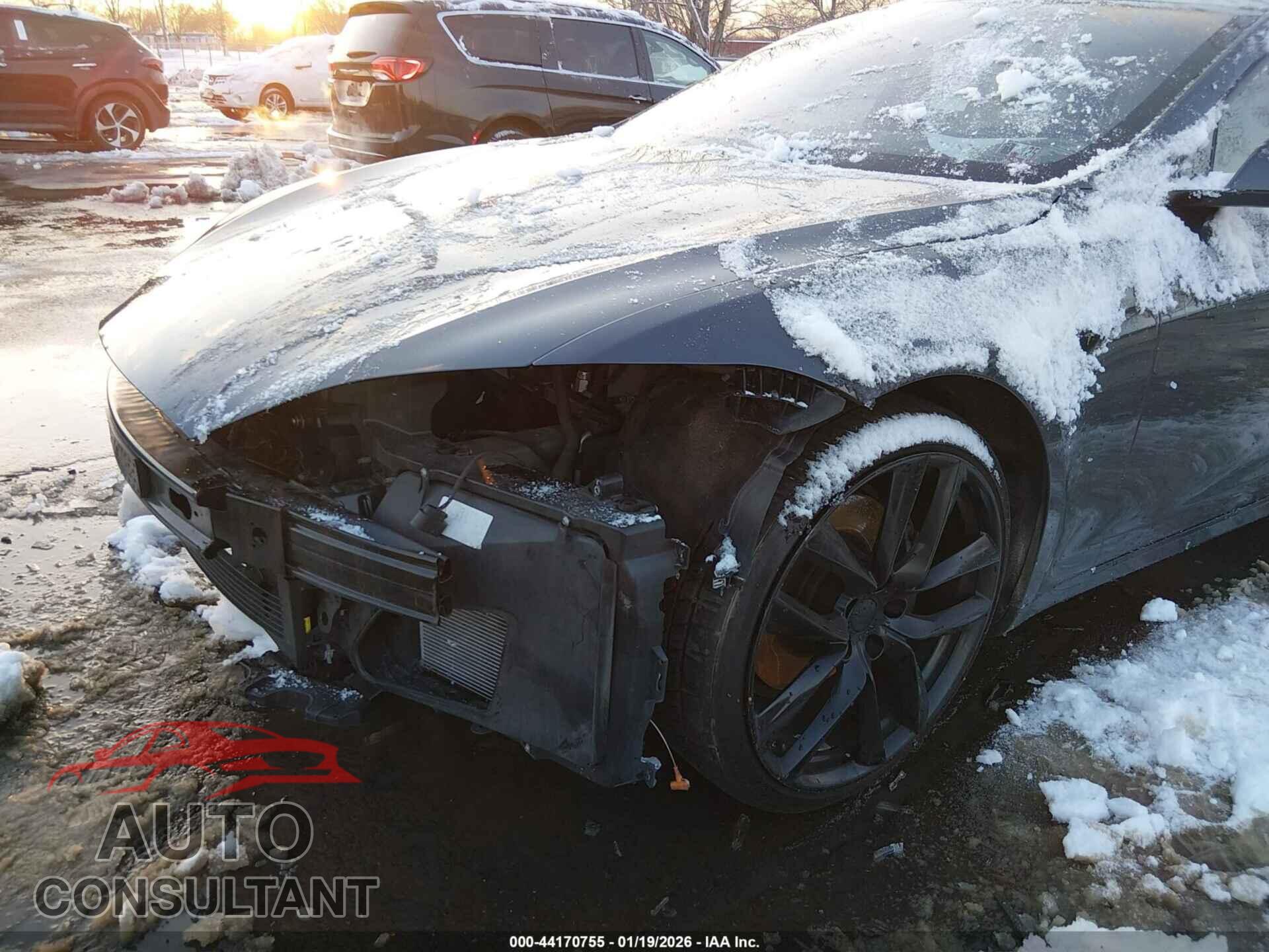 TESLA MODEL S 2018 - 5YJSA1E21JF284831