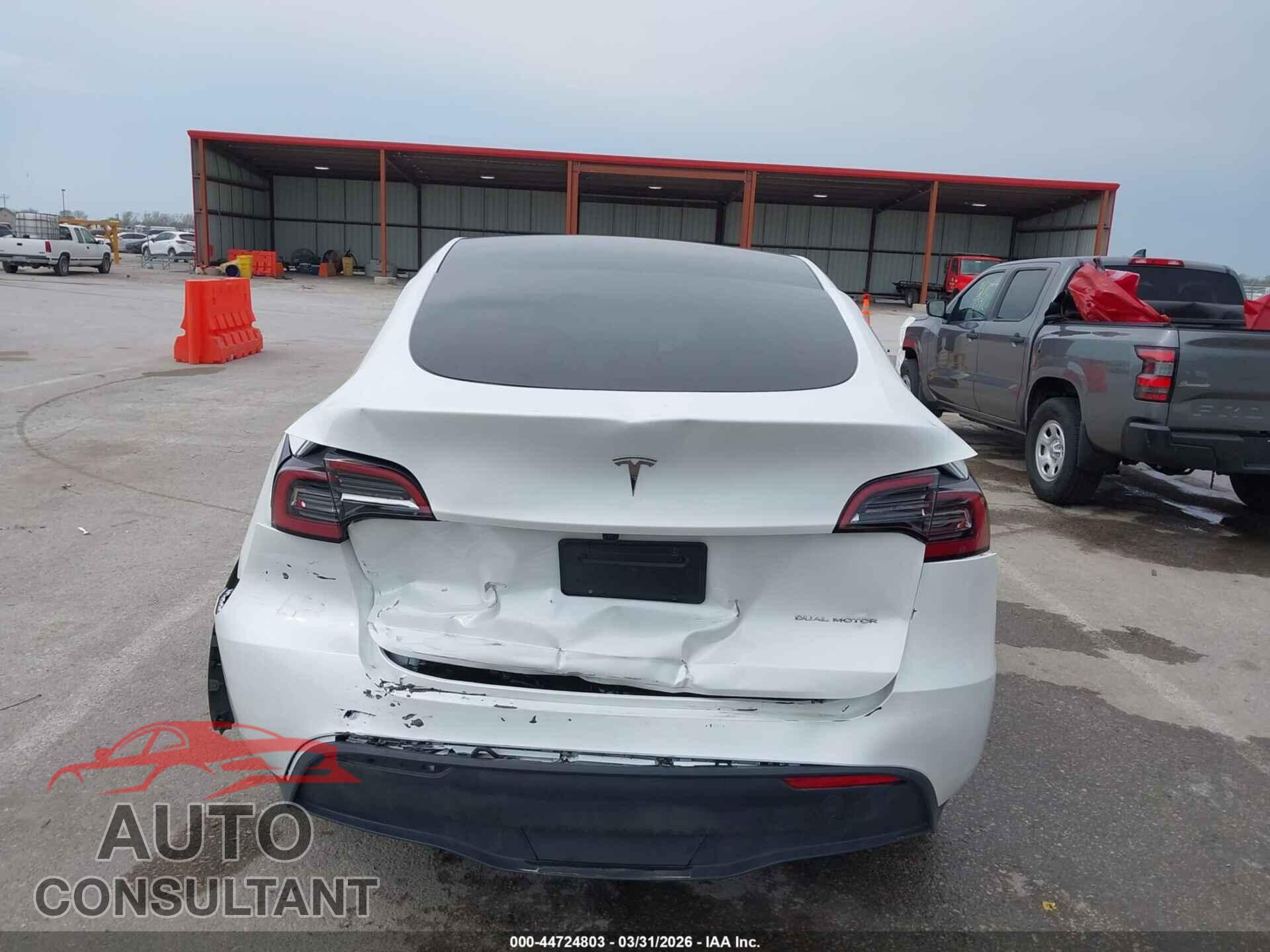 TESLA MODEL Y 2023 - 7SAYGDEEXPF809174