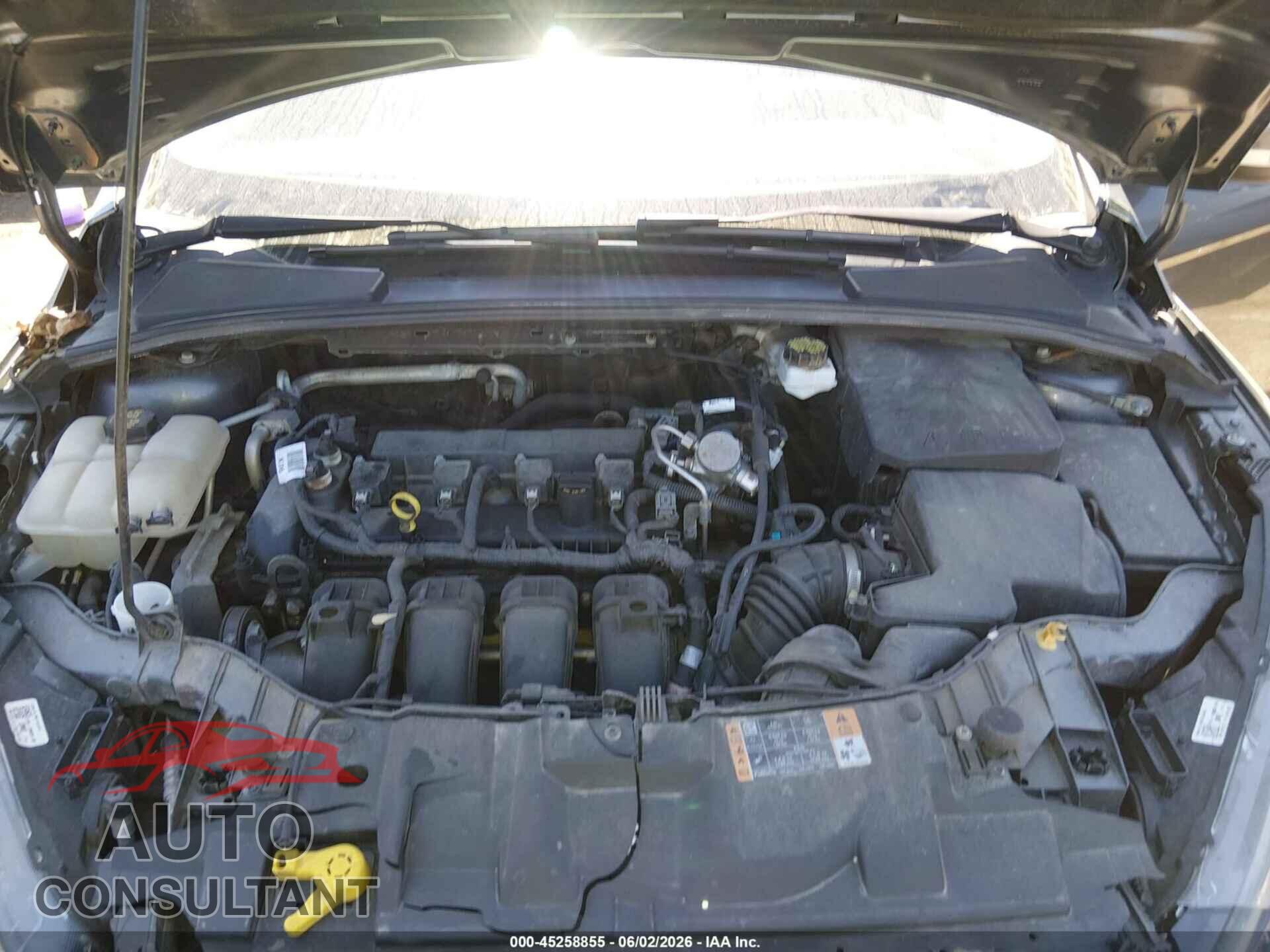 FORD FOCUS 2018 - 1FADP3M28JL209955