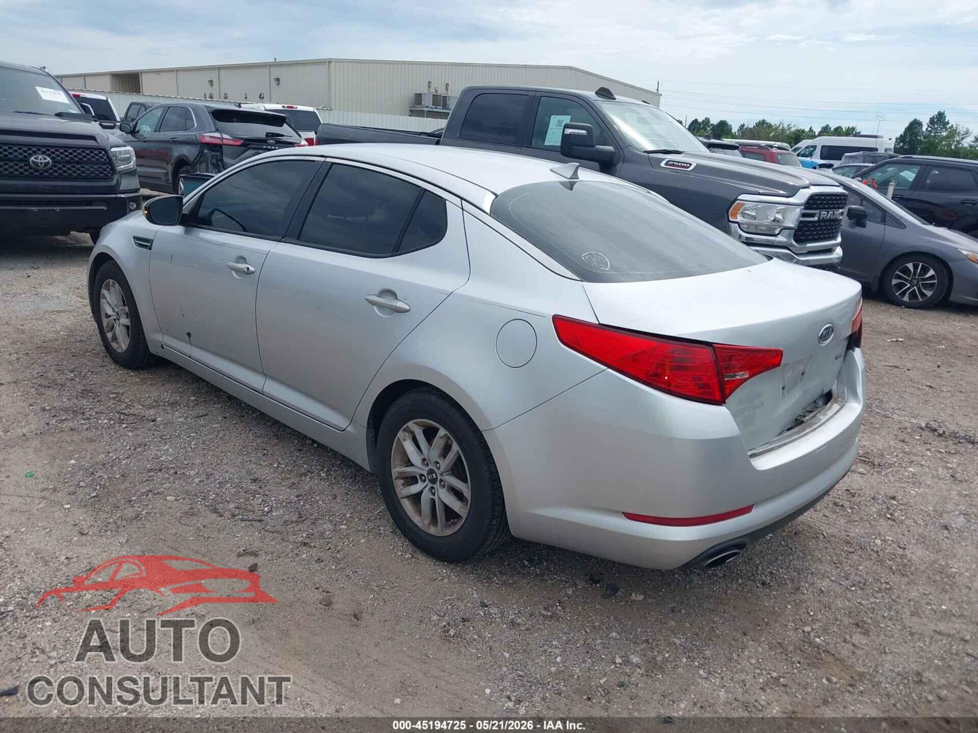 KIA OPTIMA 2011 - KNAGM4A72B5065151