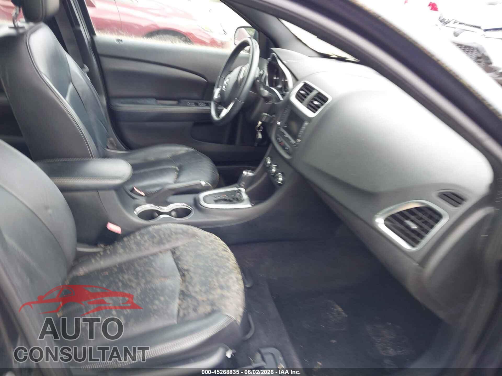 DODGE AVENGER 2011 - 1B3BD2FG2BN541166