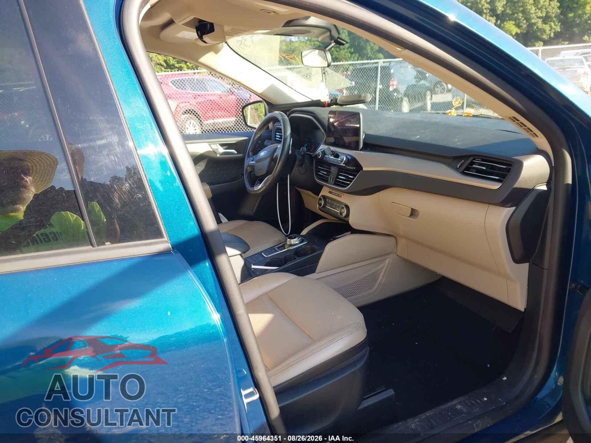 FORD ESCAPE 2020 - 1FMCU9H93LUA65264