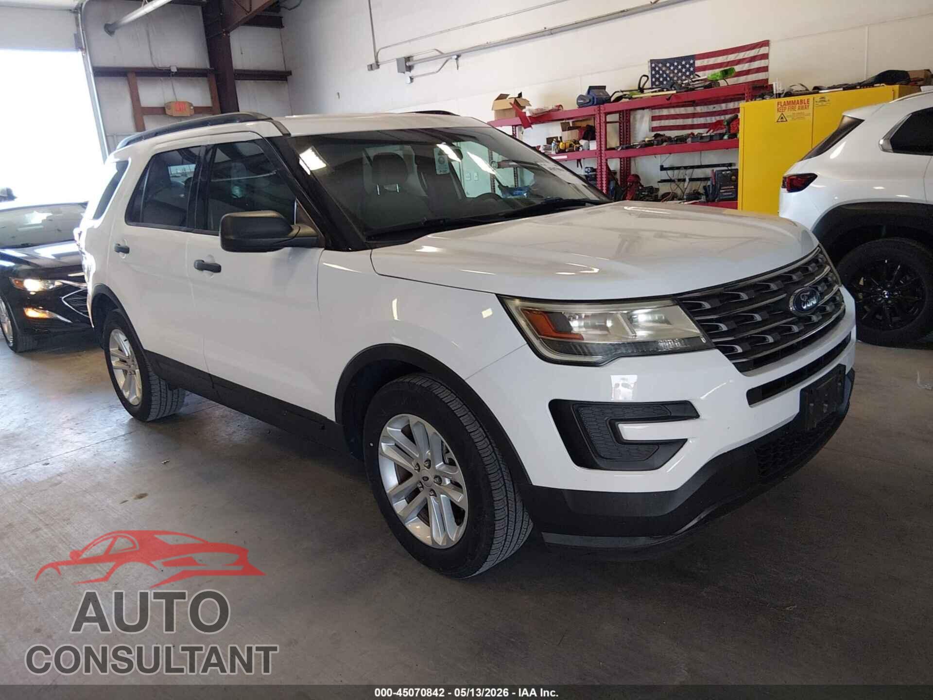 FORD EXPLORER 2016 - 1FM5K7B81GGD17732