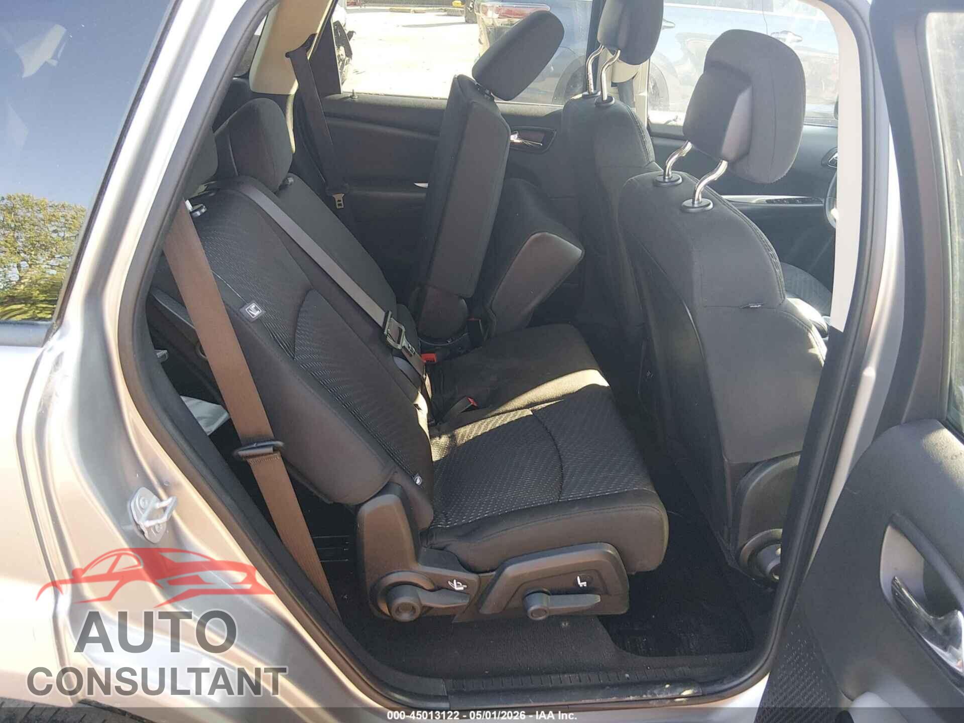 DODGE JOURNEY 2017 - 3C4PDCAB9HT670813