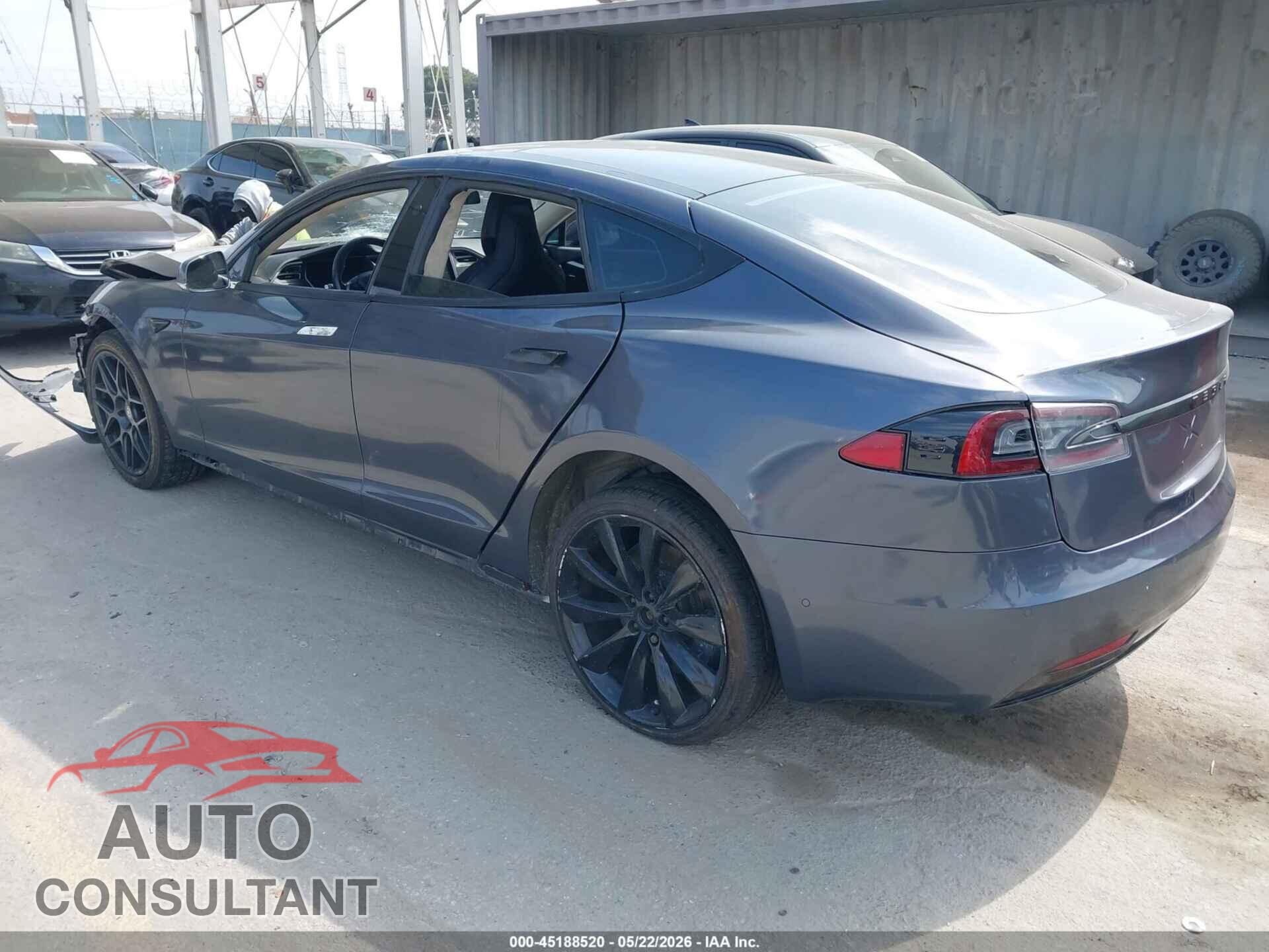 TESLA MODEL S 2017 - 5YJSA1E28HF219727