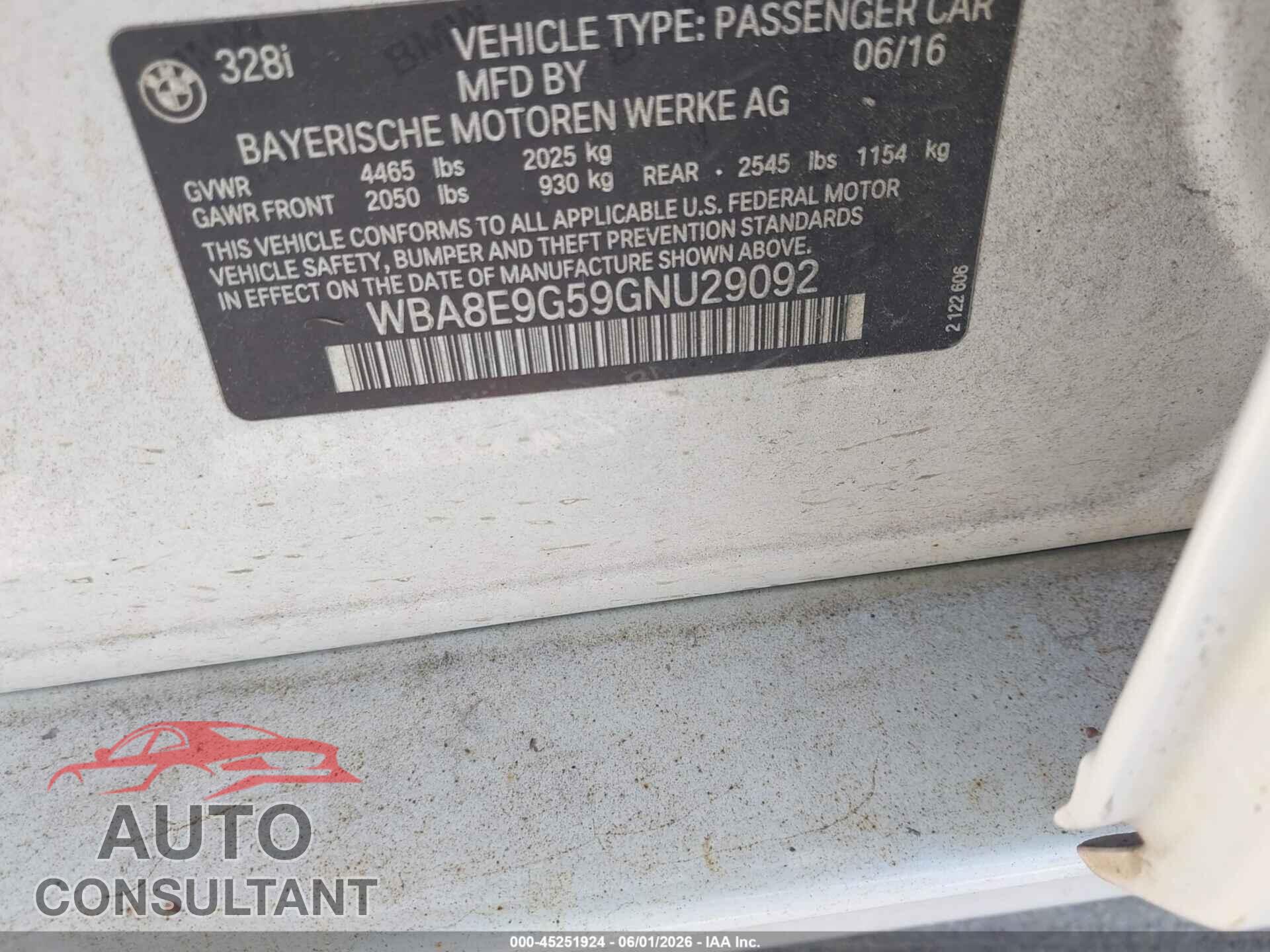BMW 328I 2016 - WBA8E9G59GNU29092