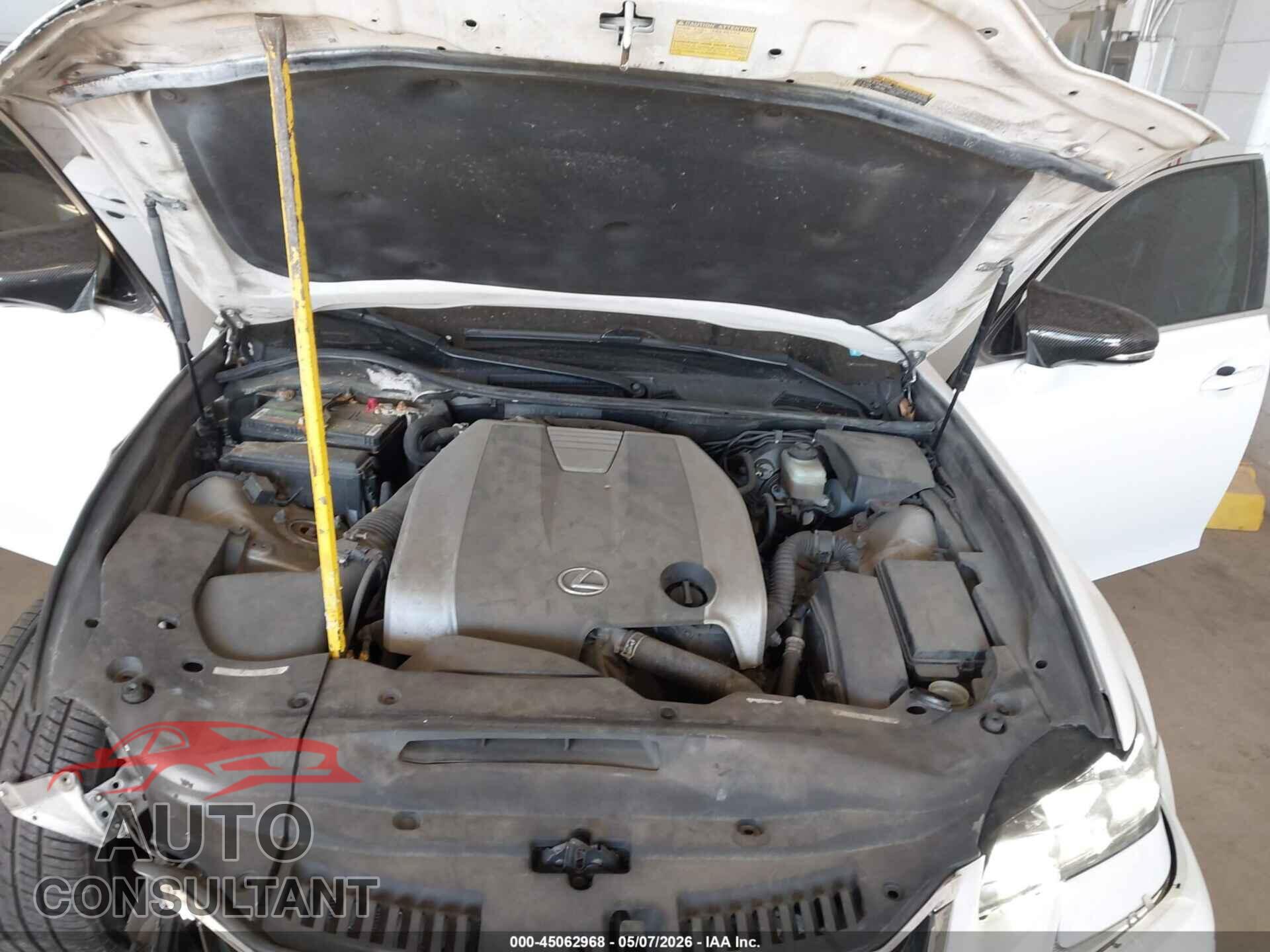 LEXUS GS 350 2013 - JTHCE1BL3D5011951