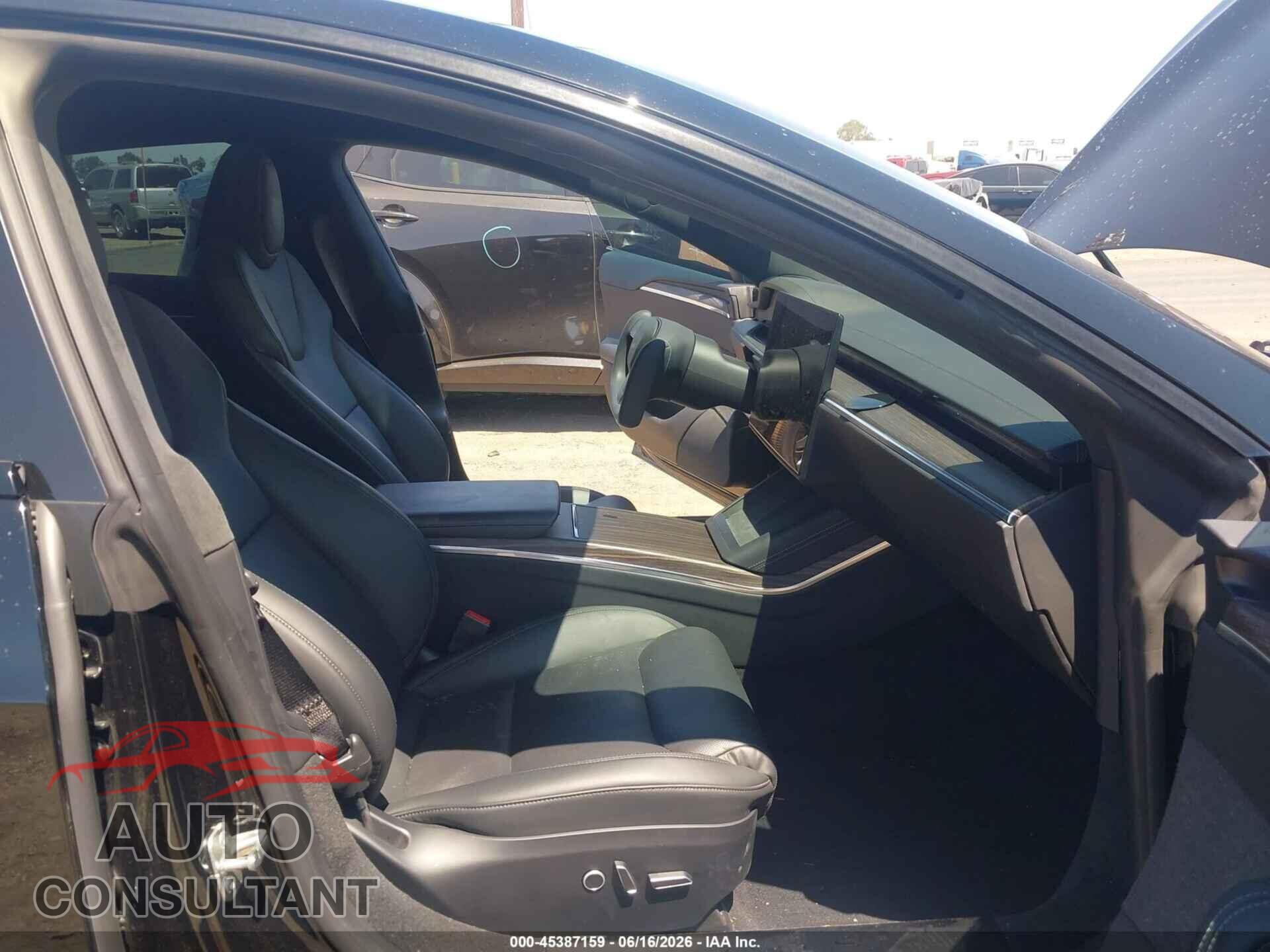 TESLA MODEL S 2022 - 5YJSA1E53NF489762