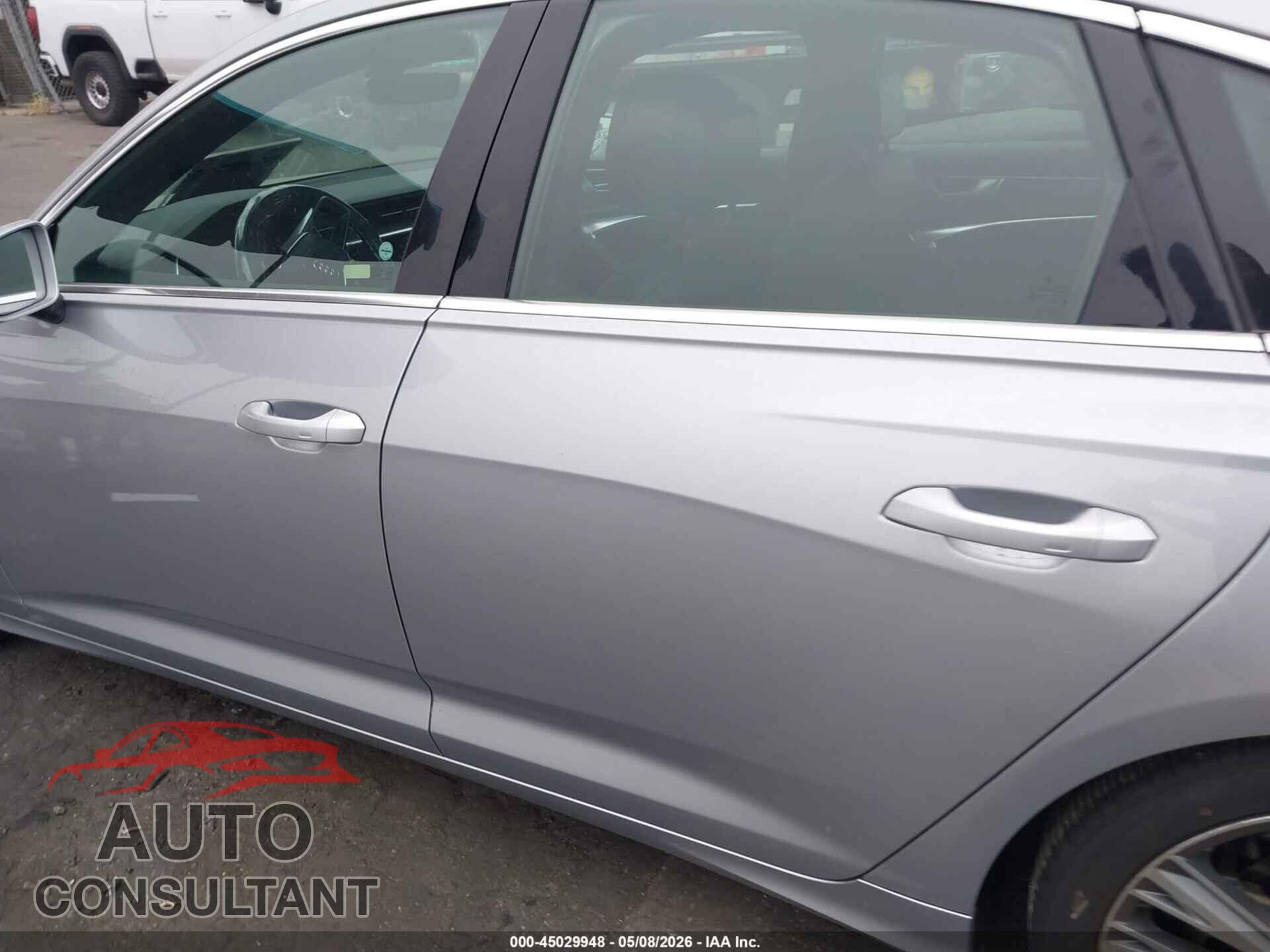 AUDI A6 2019 - WAUL2AF23KN078863