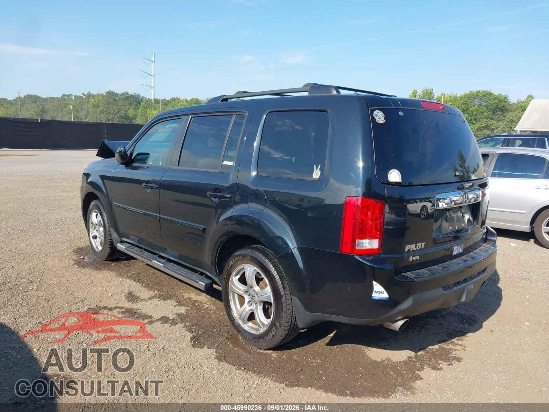 HONDA PILOT 2015 - 5FNYF4H50FB063473