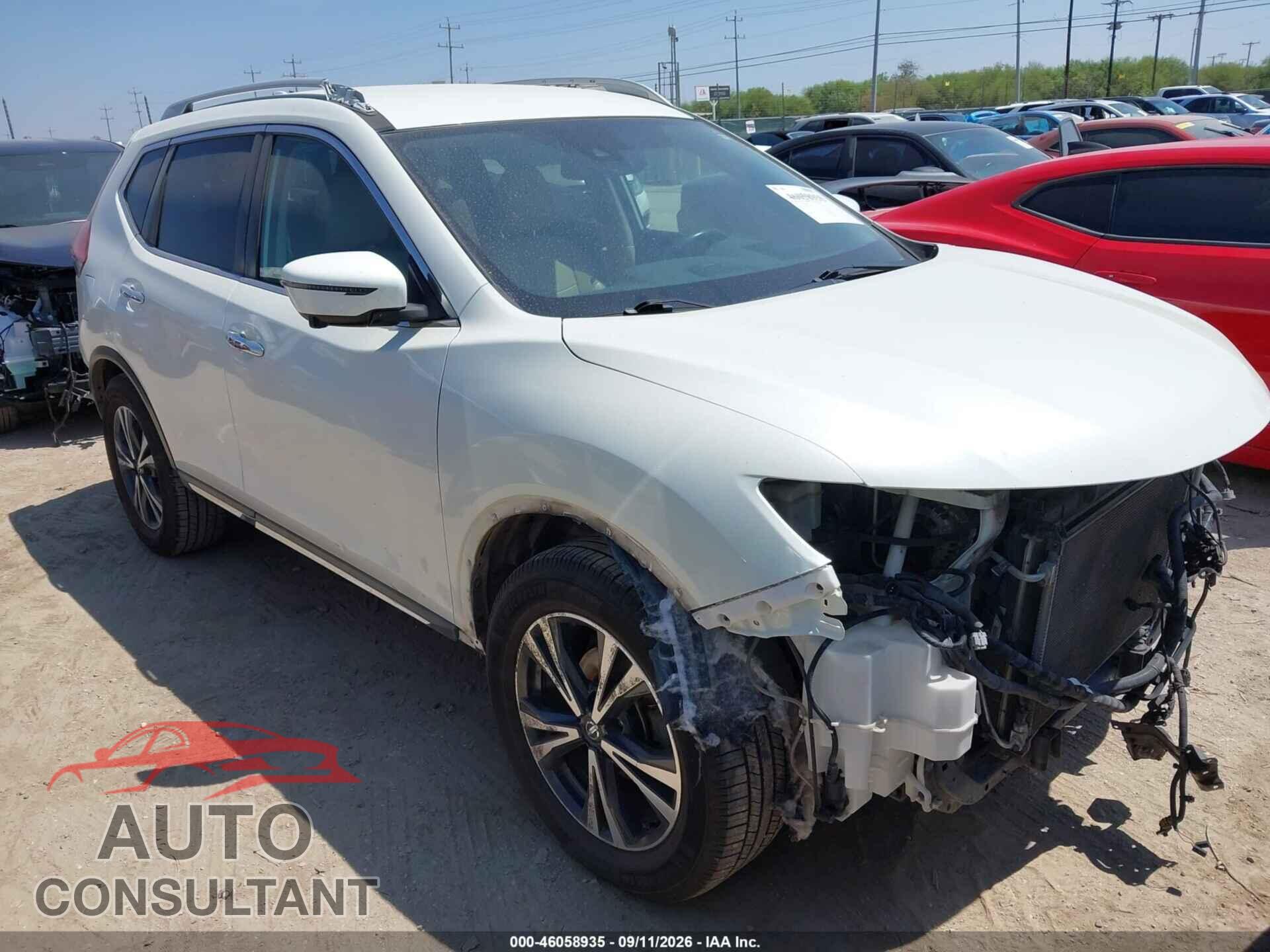 NISSAN ROGUE 2017 - 5N1AT2MT3HC798317