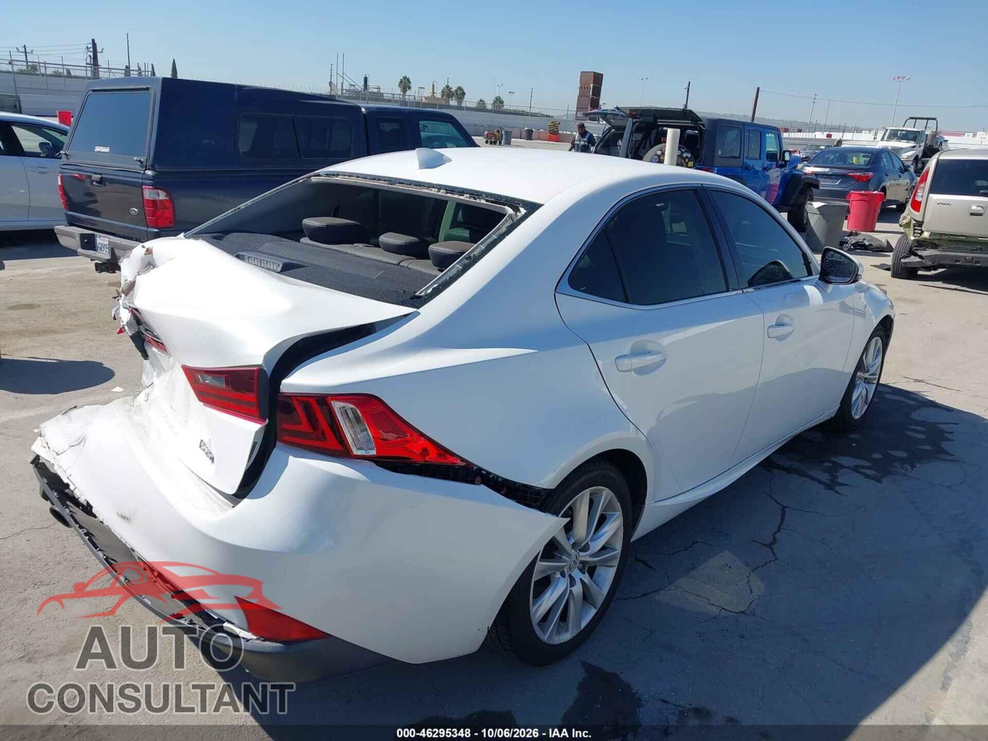 LEXUS IS 250 2014 - JTHBF1D20E5028785