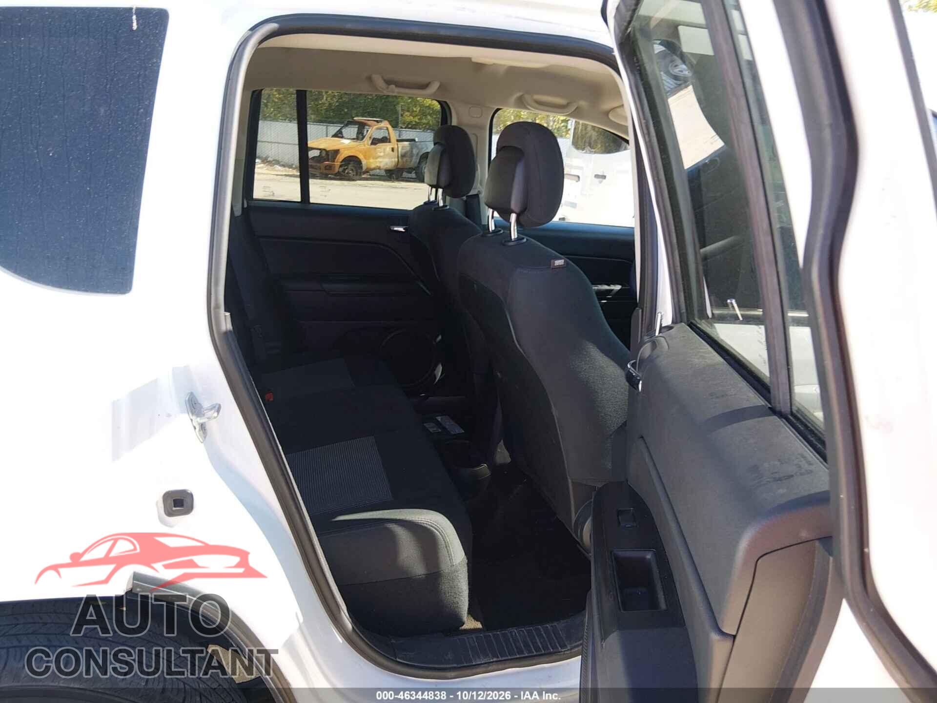JEEP COMPASS 2015 - 1C4NJCBAXFD143789