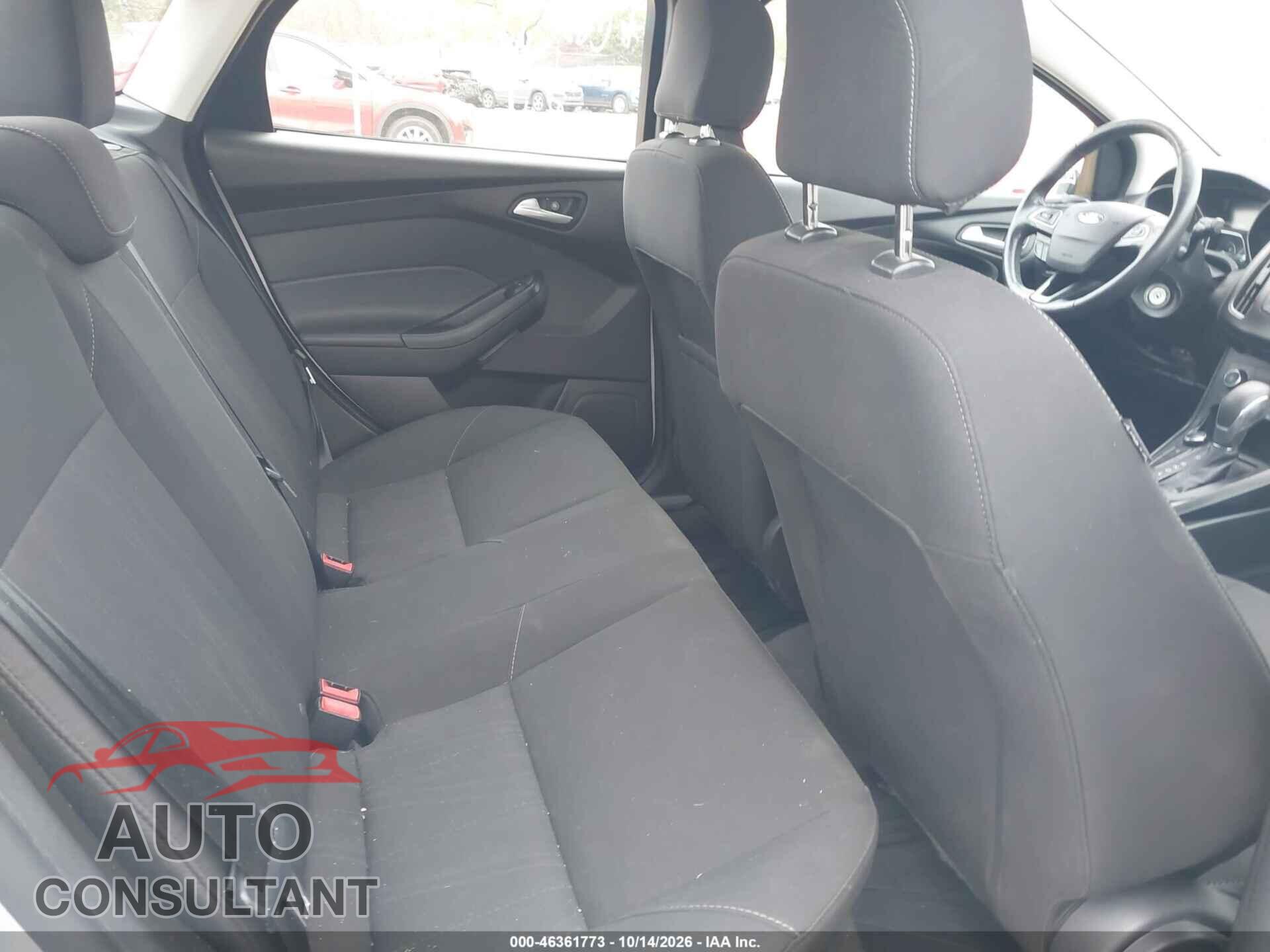 FORD FOCUS 2017 - 1FADP3F27HL203197