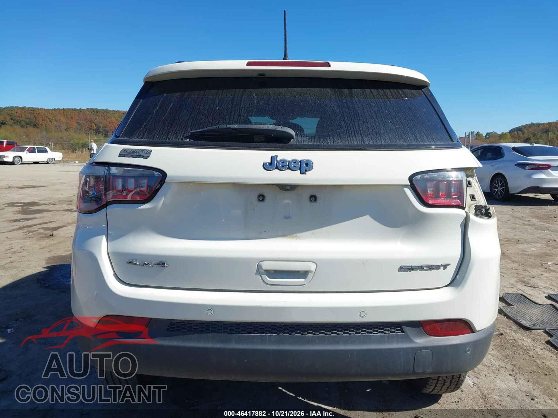 JEEP COMPASS 2018 - 3C4NJDAB3JT314367