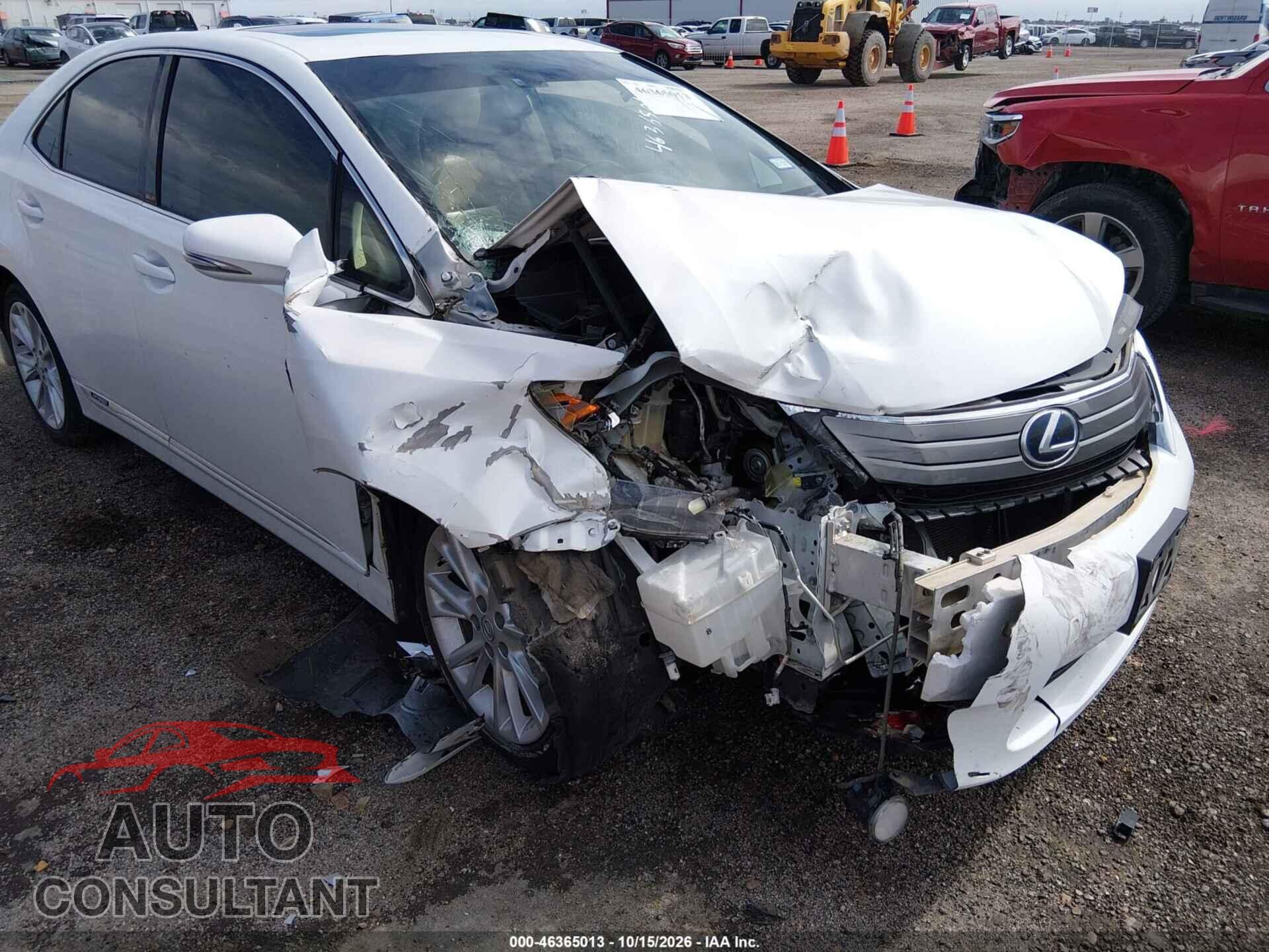 LEXUS HS 250H 2010 - JTHBB1BA9A2013641