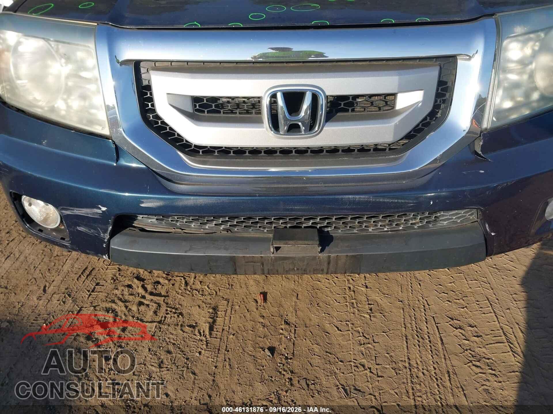 HONDA PILOT 2011 - 5FNYF4H54BB019860