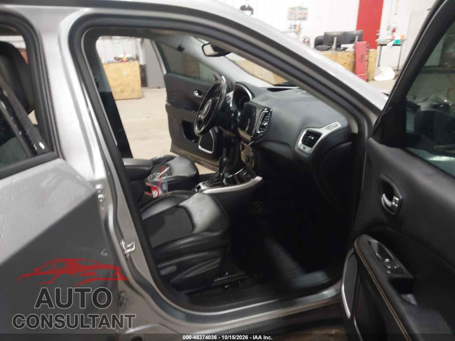 JEEP COMPASS 2019 - 3C4NJCBB4KT699352